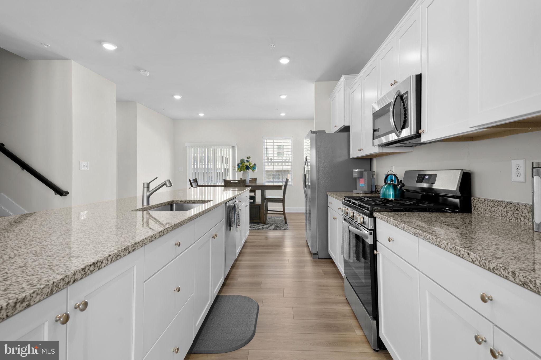 MYRTLE POINT - Residential