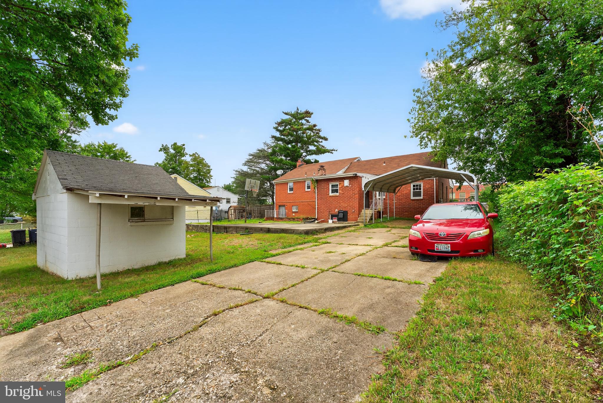 COLUMBIA PARK - Residential