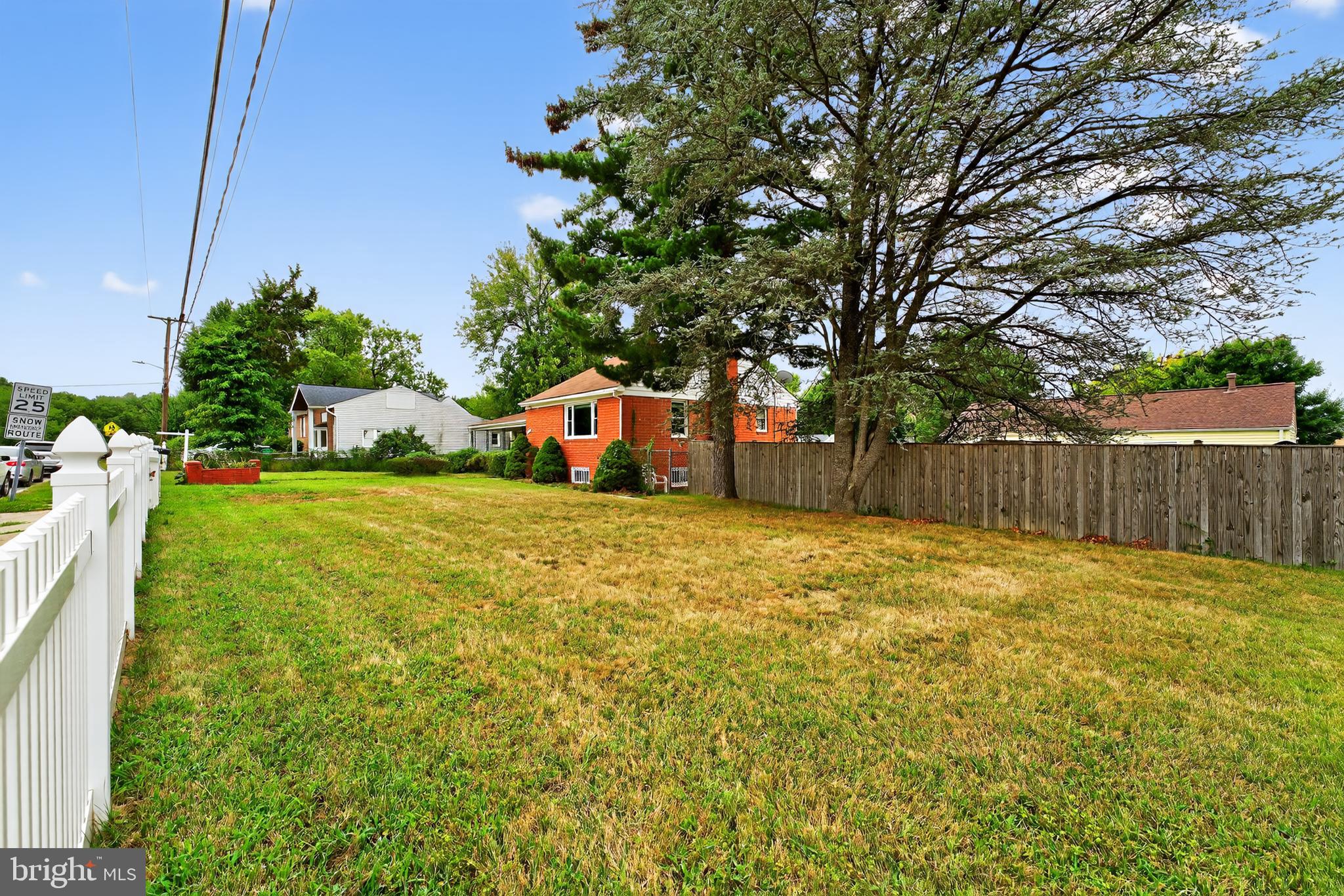 COLUMBIA PARK - Residential