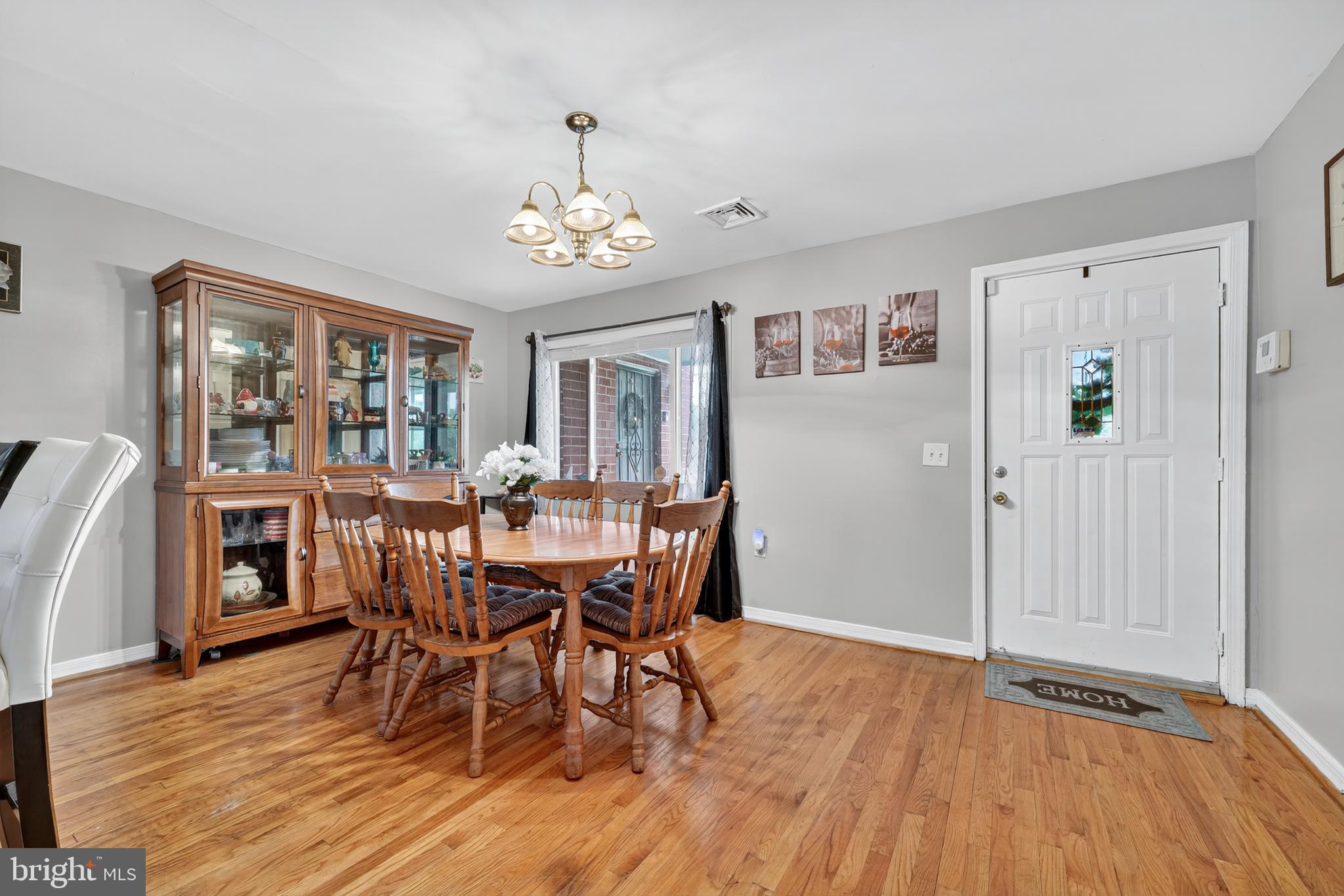 COLUMBIA PARK - Residential