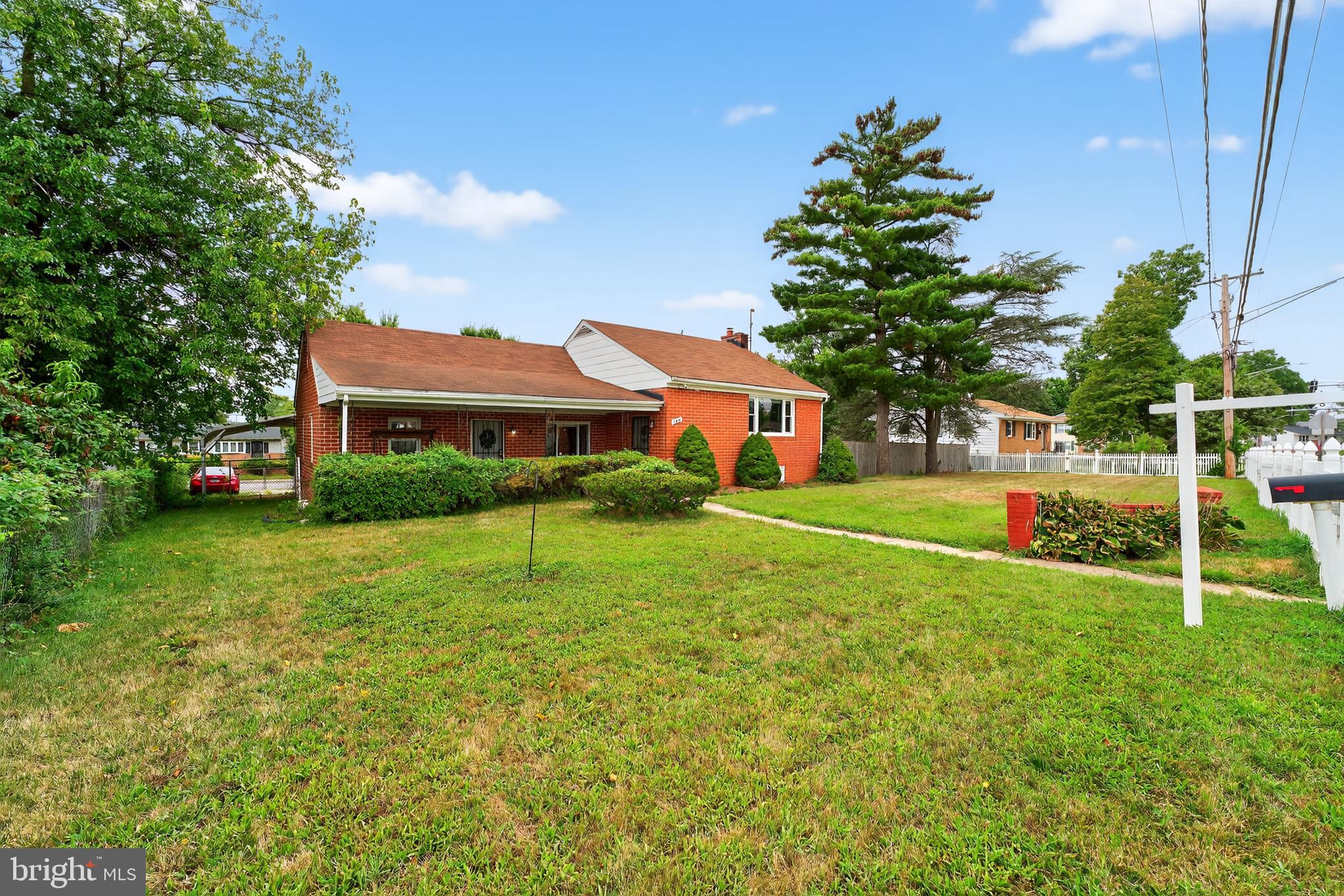 COLUMBIA PARK - Residential