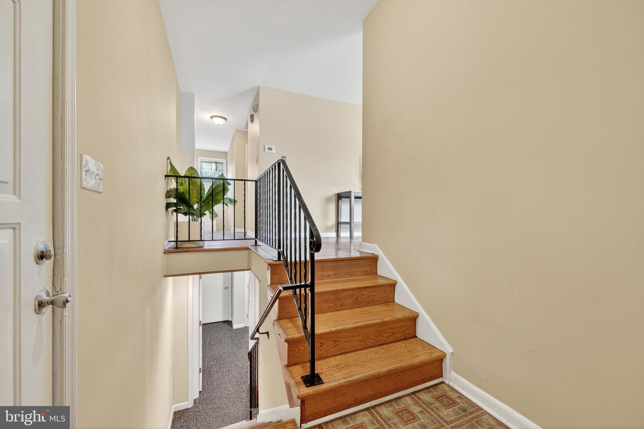 COLUMBIA PARK - Residential