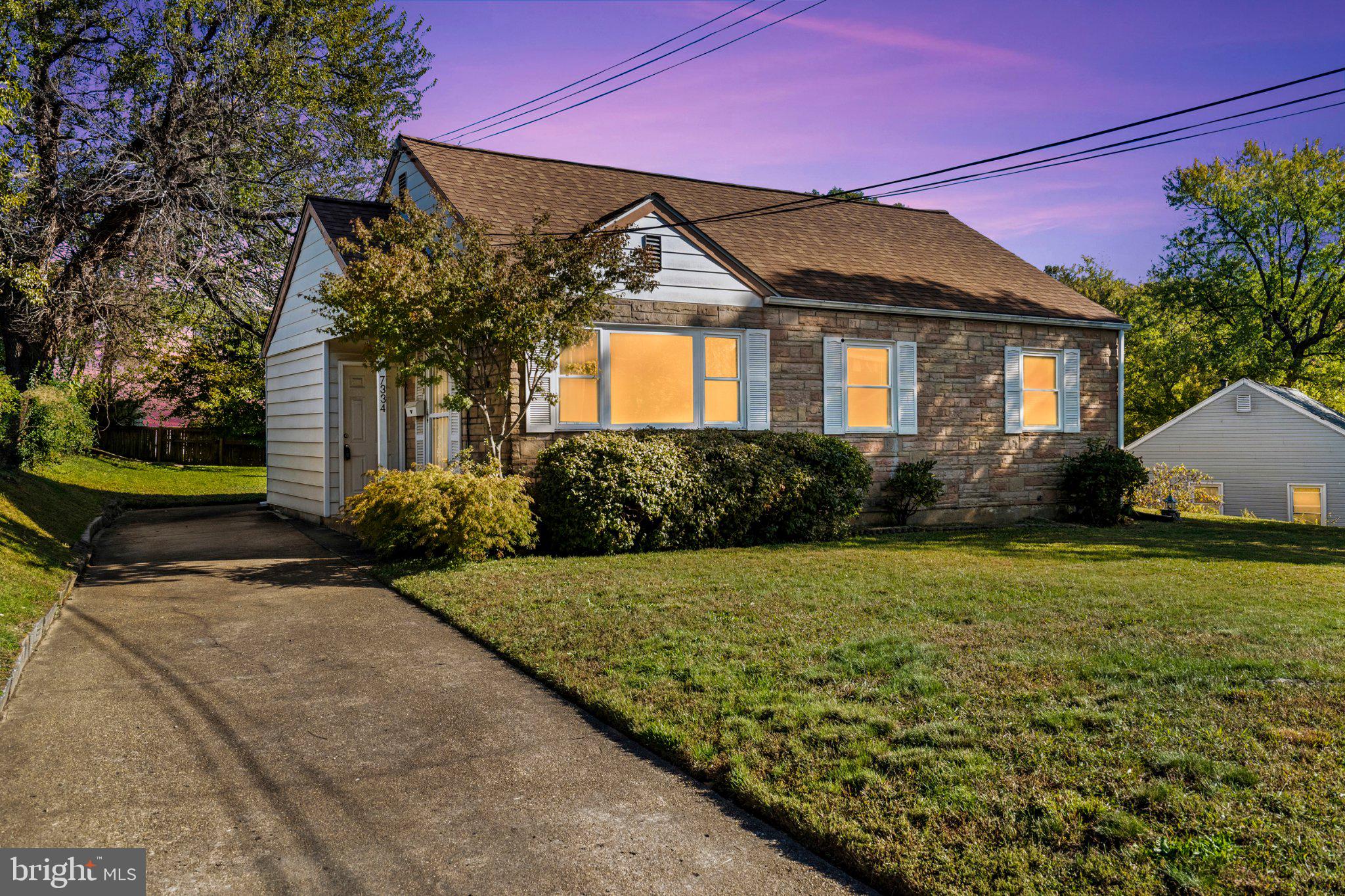 7334 HOWARD COURT