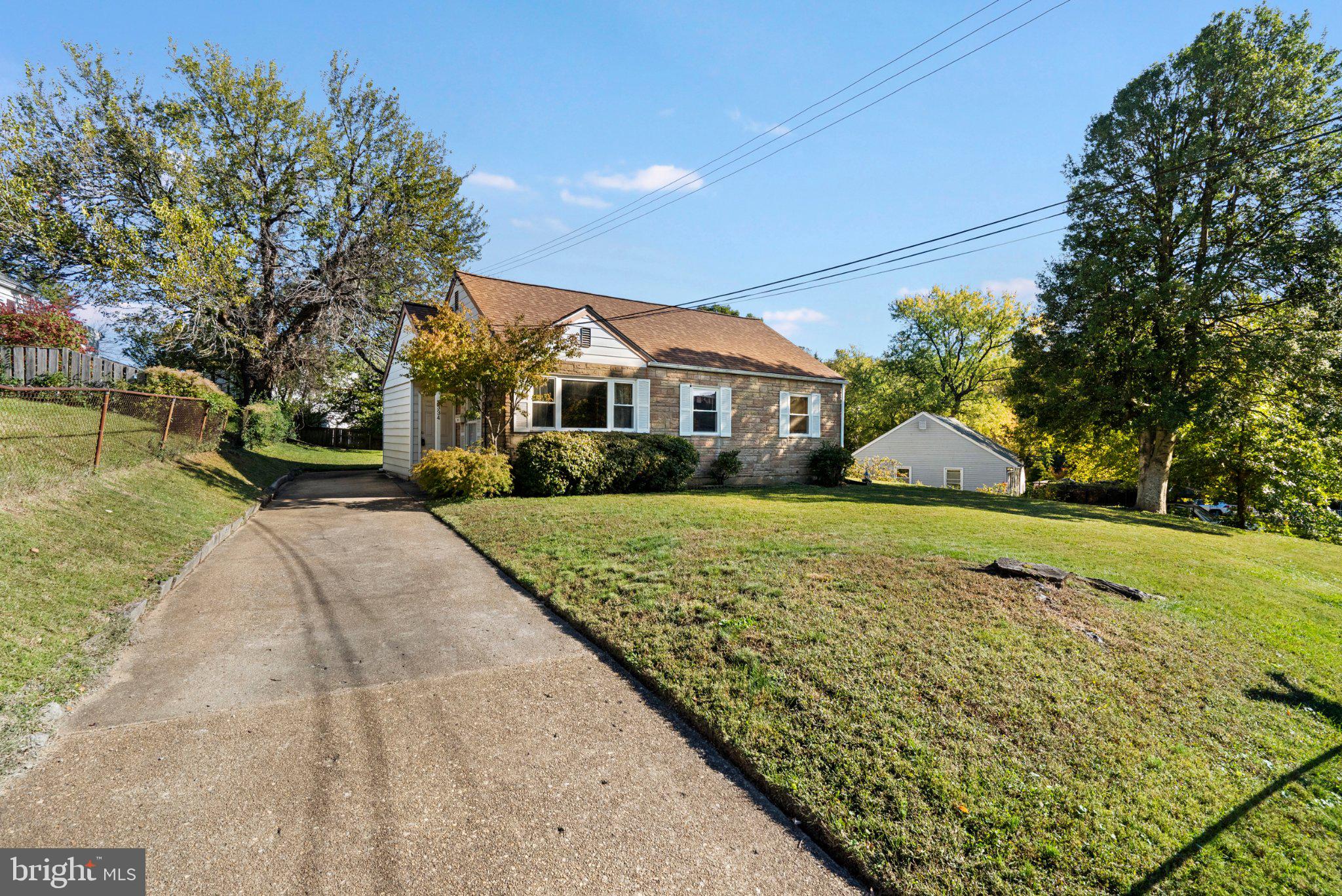 7334 HOWARD COURT