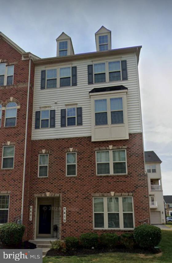LINTON AT BALLENGER - Residential