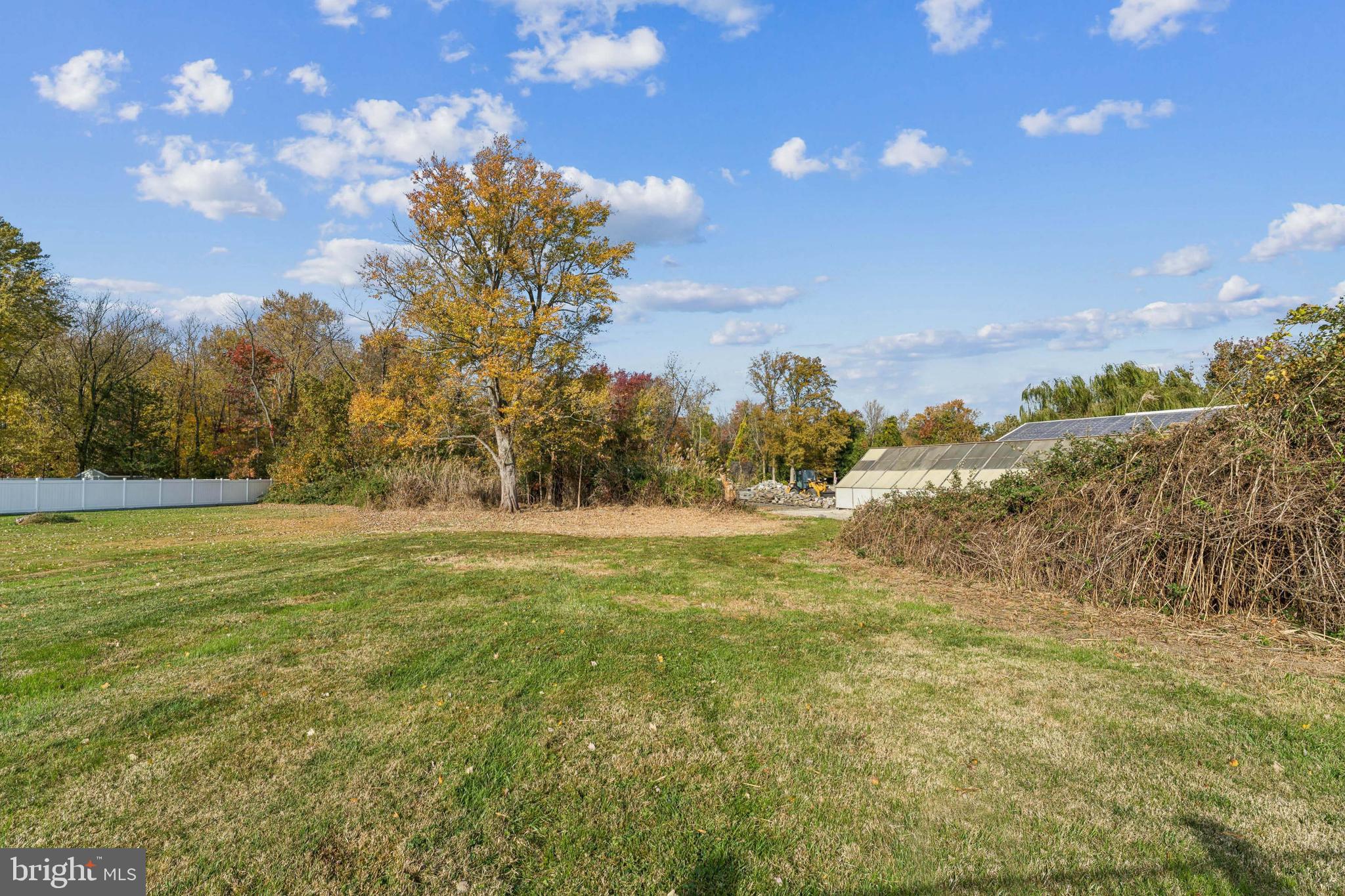 STEVENSVILLE - Residential