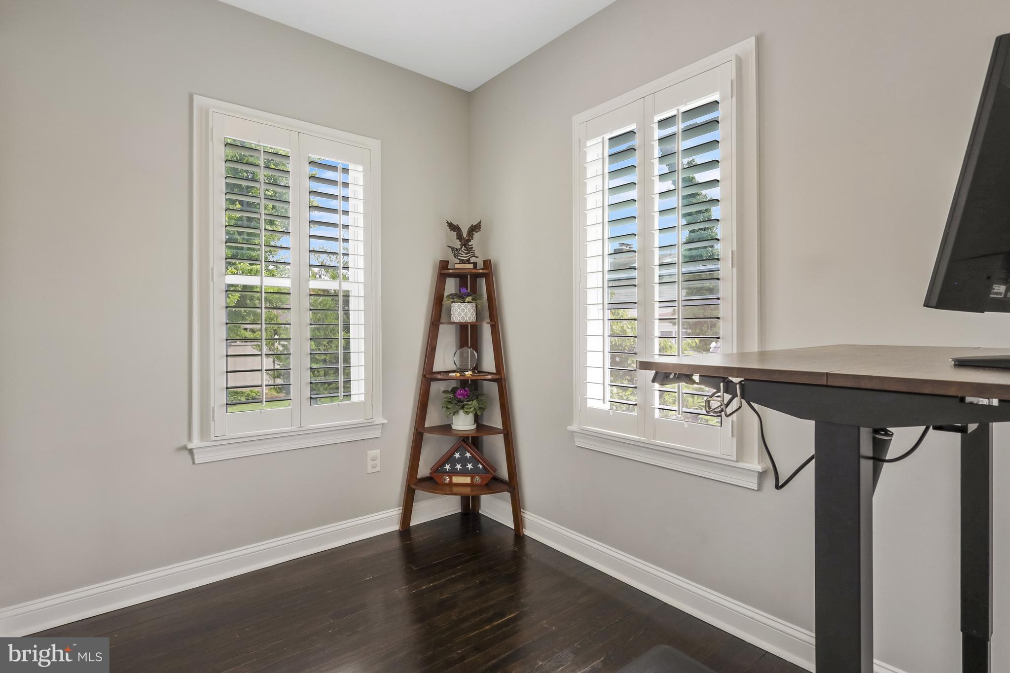 ARLINGTON VIEW - Residential