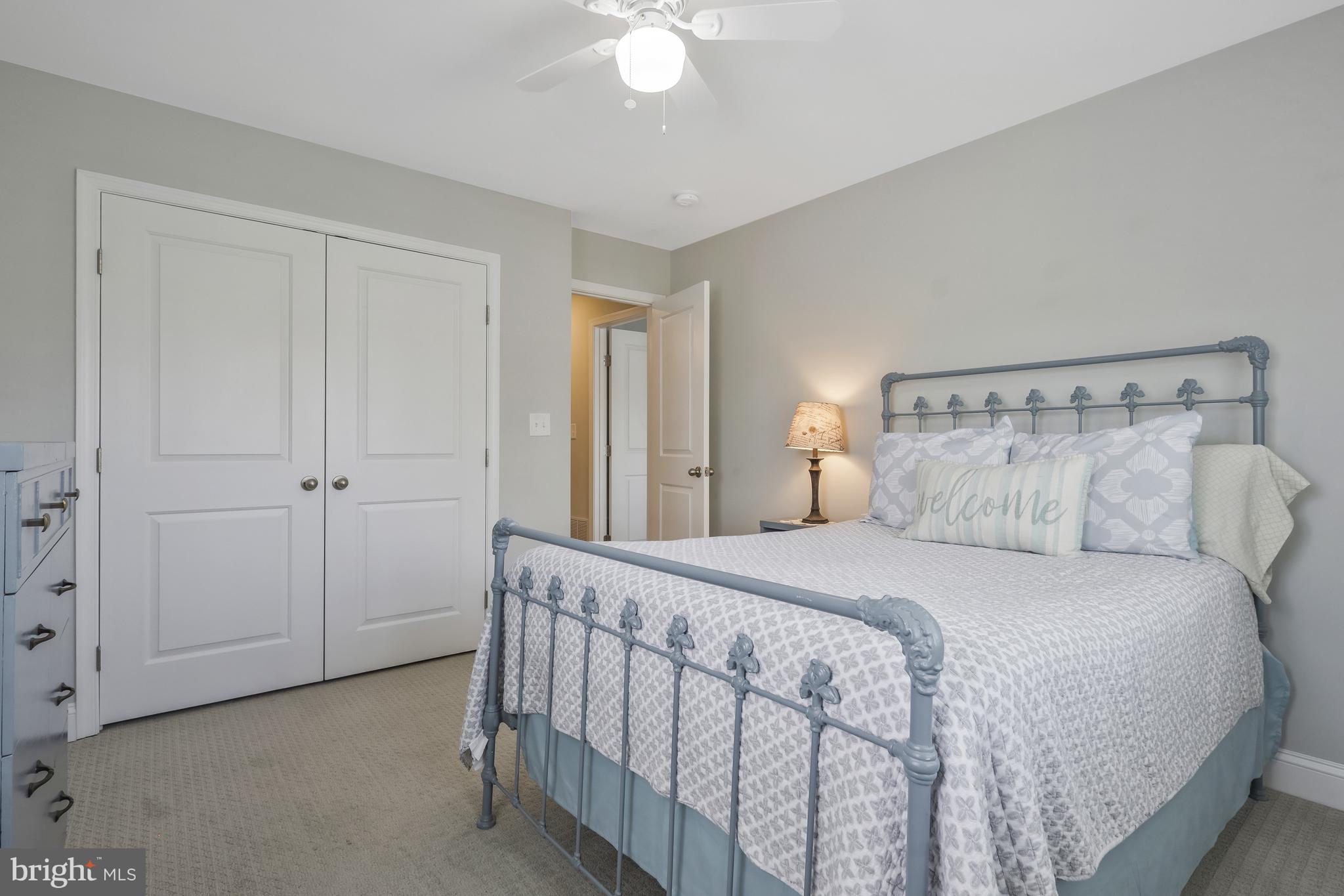 ARLINGTON VIEW - Residential