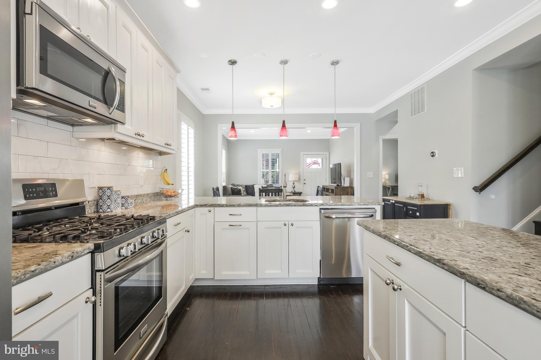 ARLINGTON VIEW - Residential