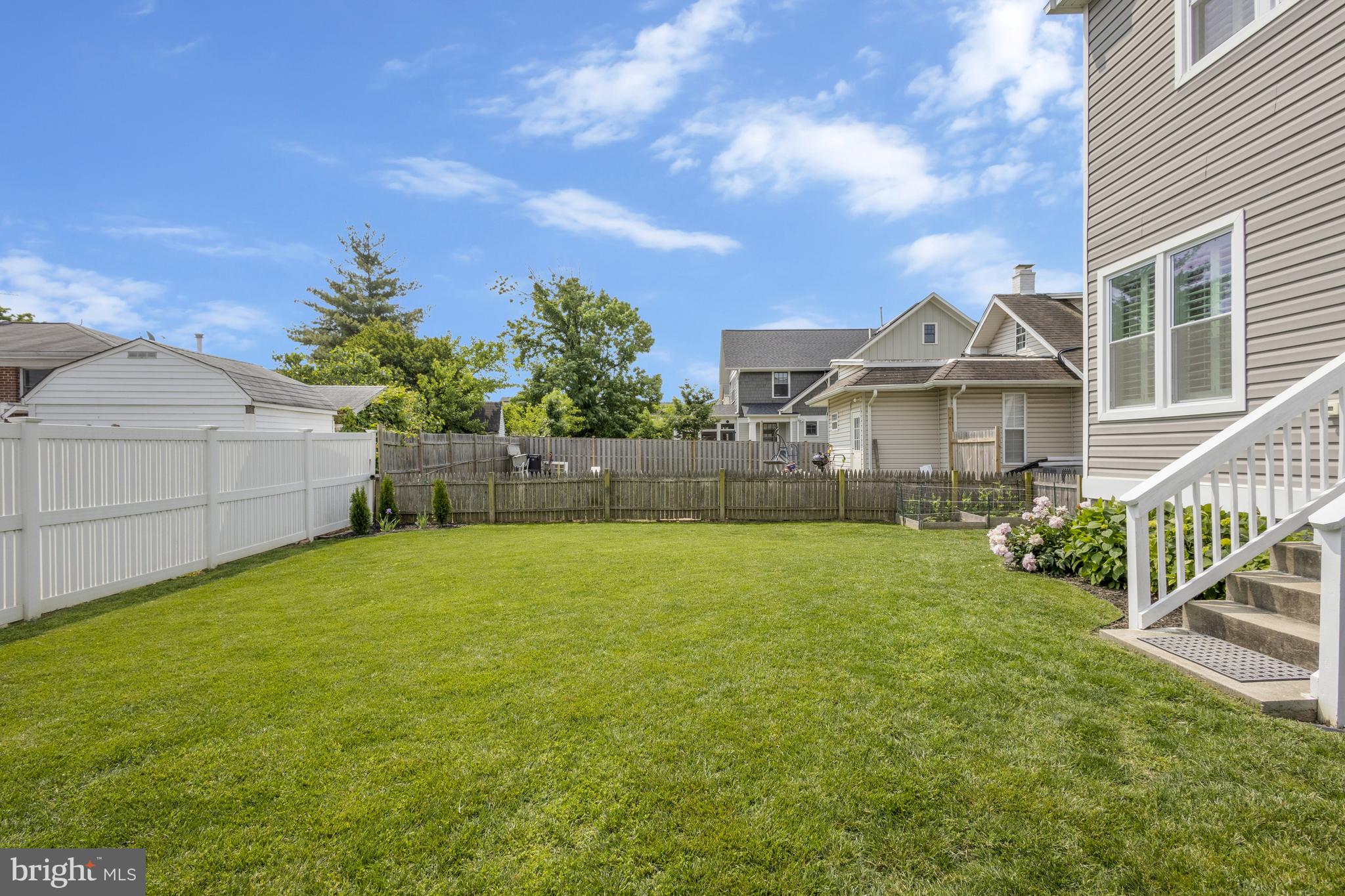 ARLINGTON VIEW - Residential