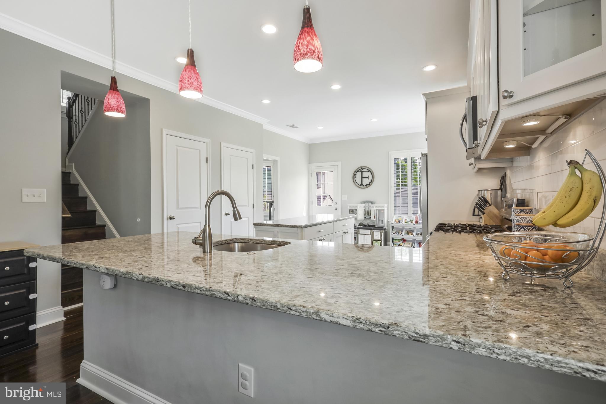 ARLINGTON VIEW - Residential