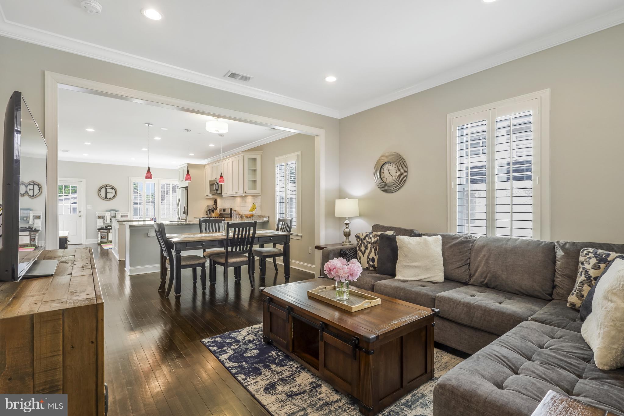 ARLINGTON VIEW - Residential