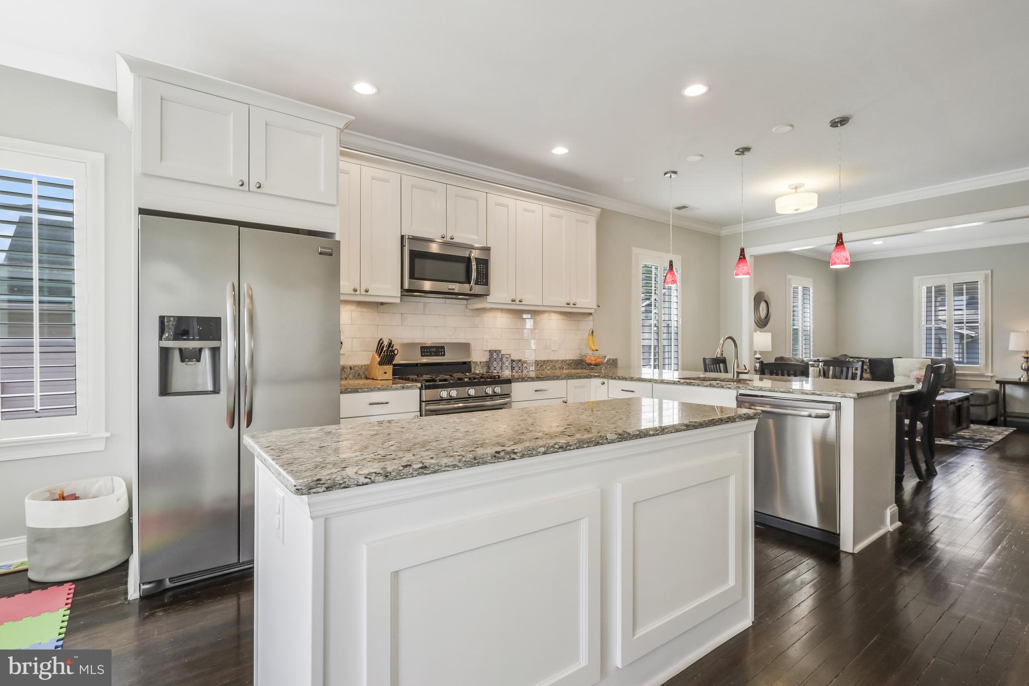 ARLINGTON VIEW - Residential