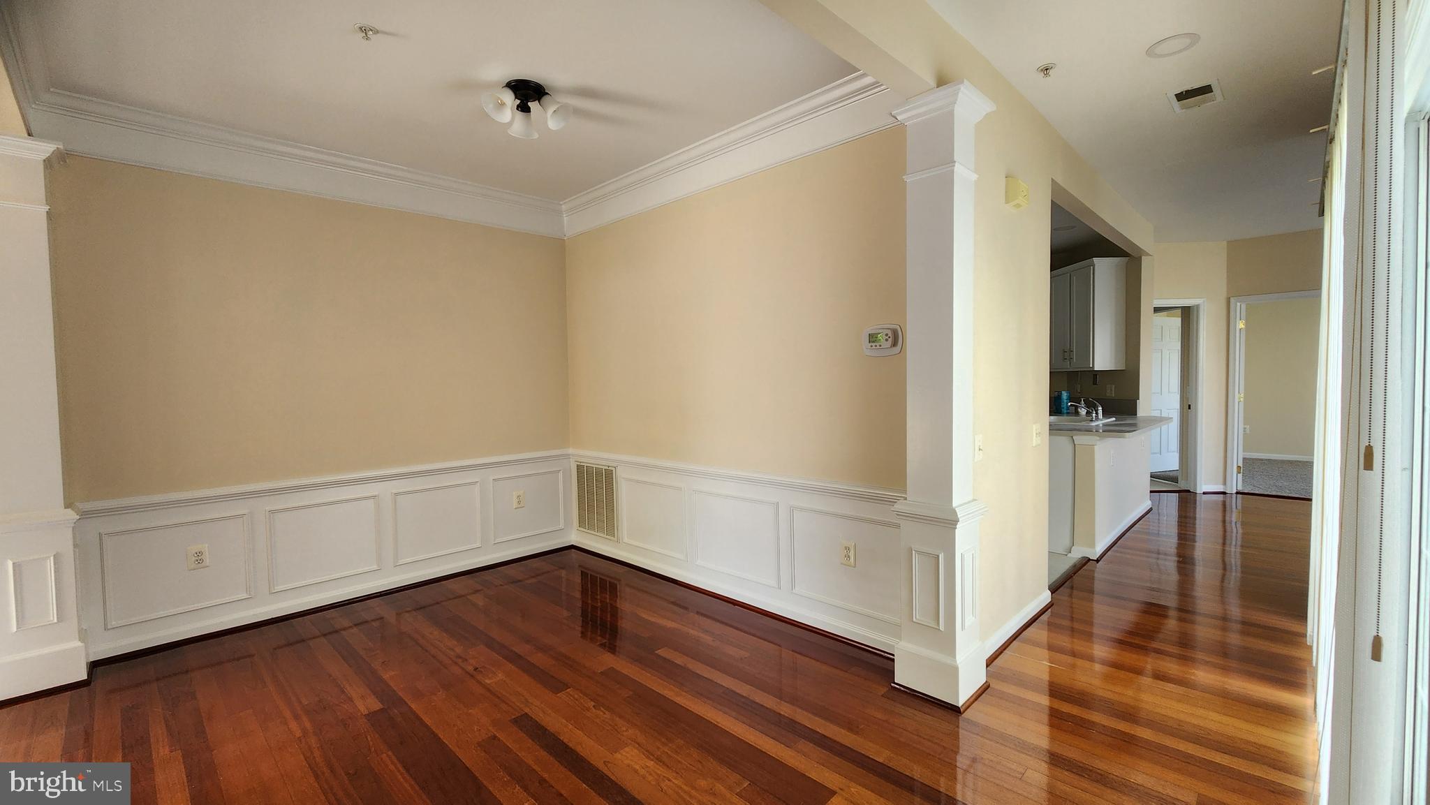 OVERLOOK CONDOMINIUM - Residential Lease