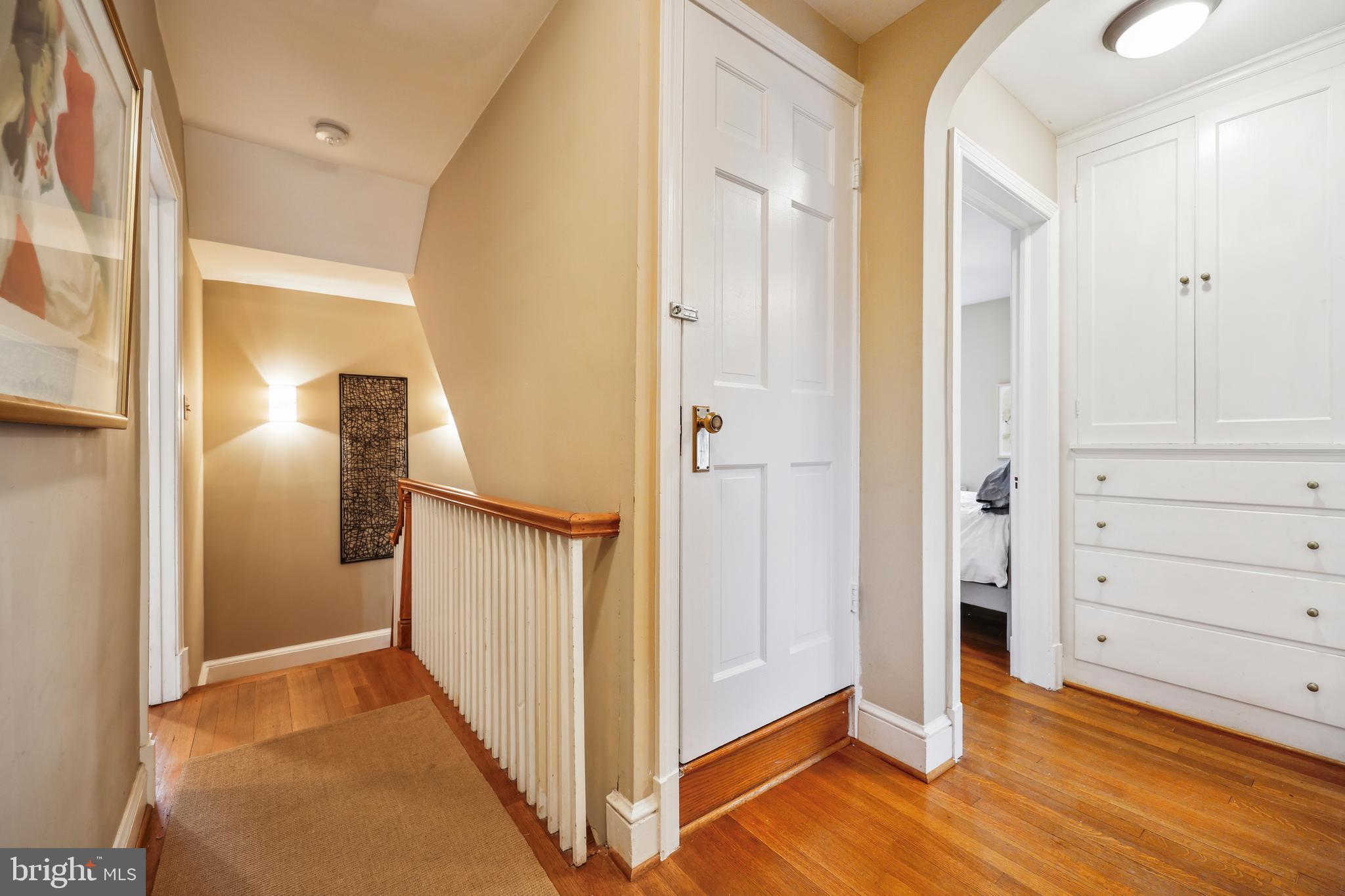 WOODSIDE PARK - Residential