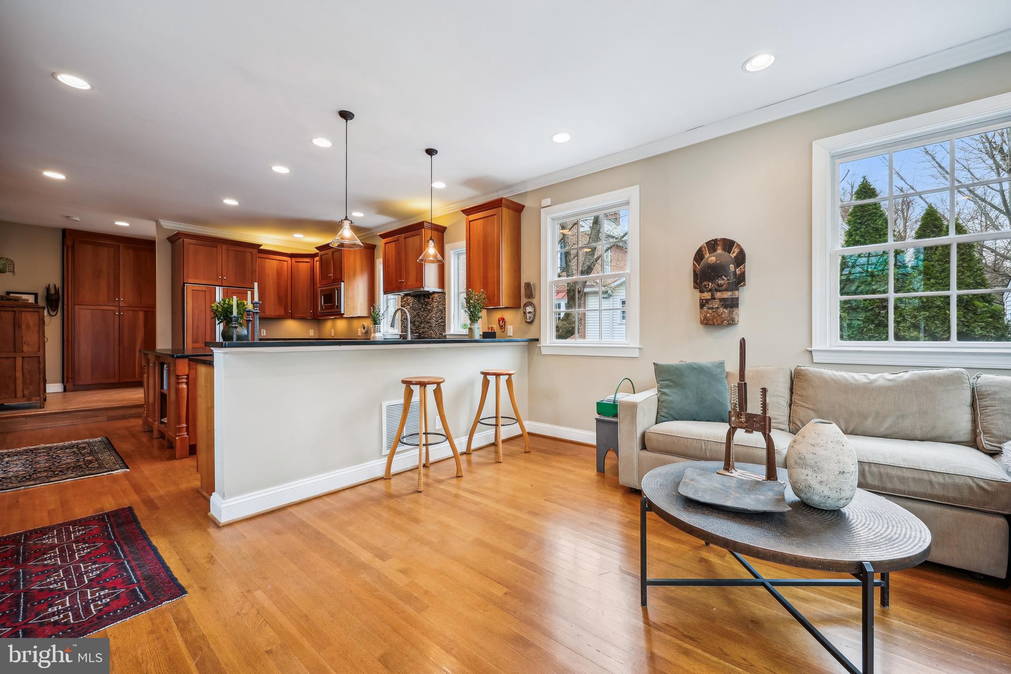 WOODSIDE PARK - Residential