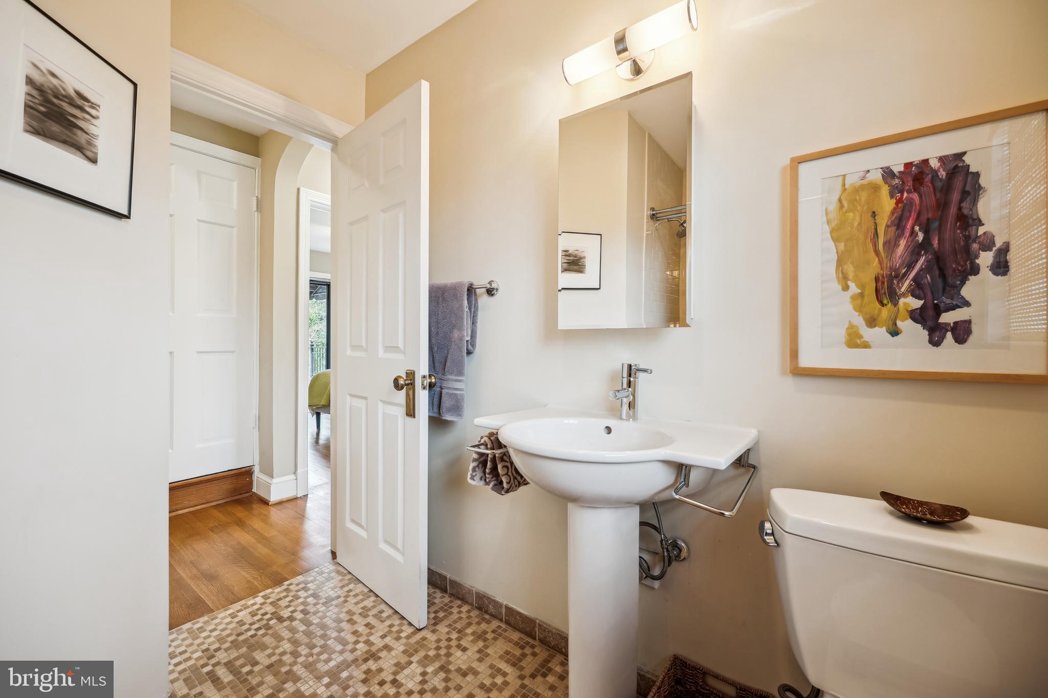 WOODSIDE PARK - Residential