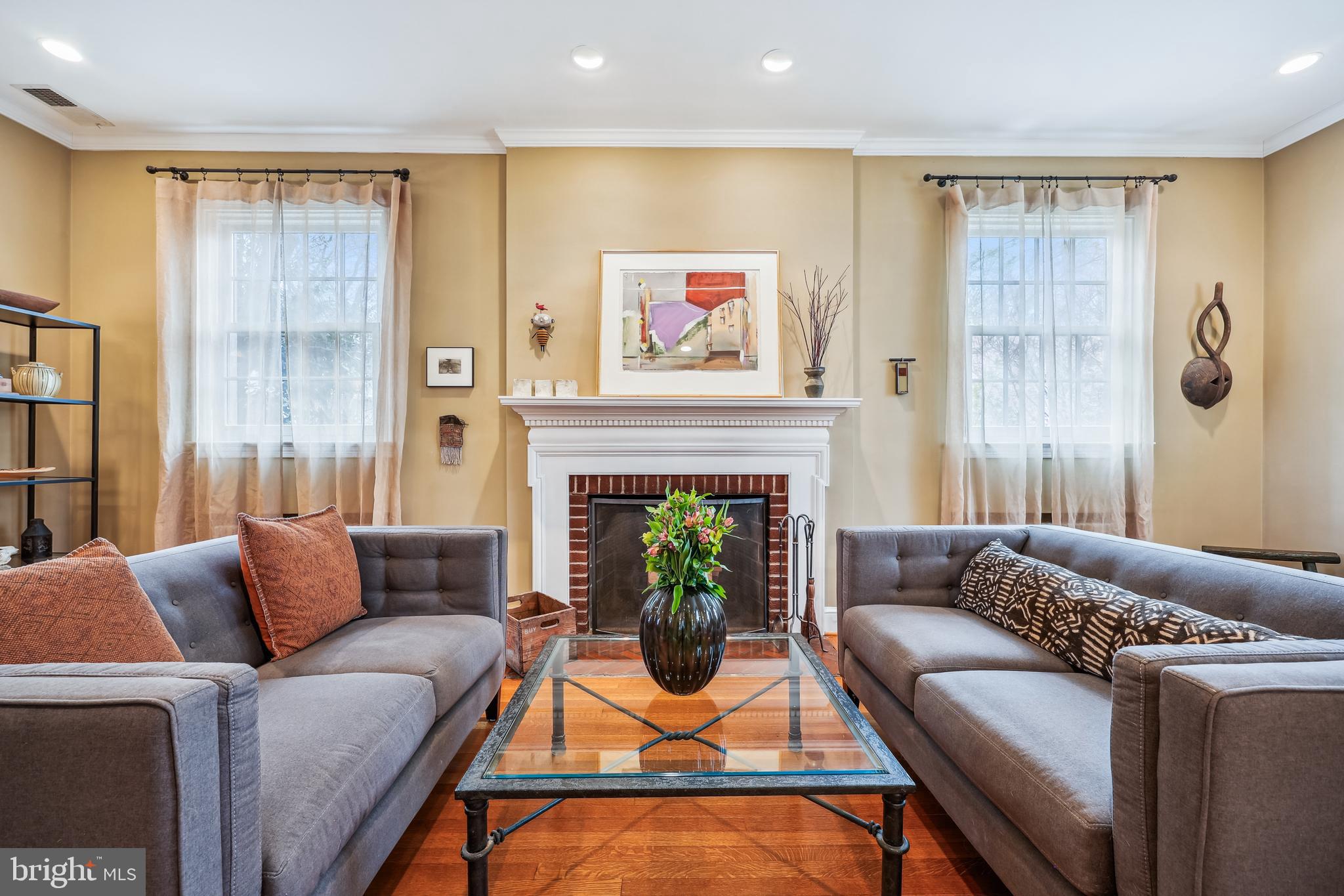 WOODSIDE PARK - Residential