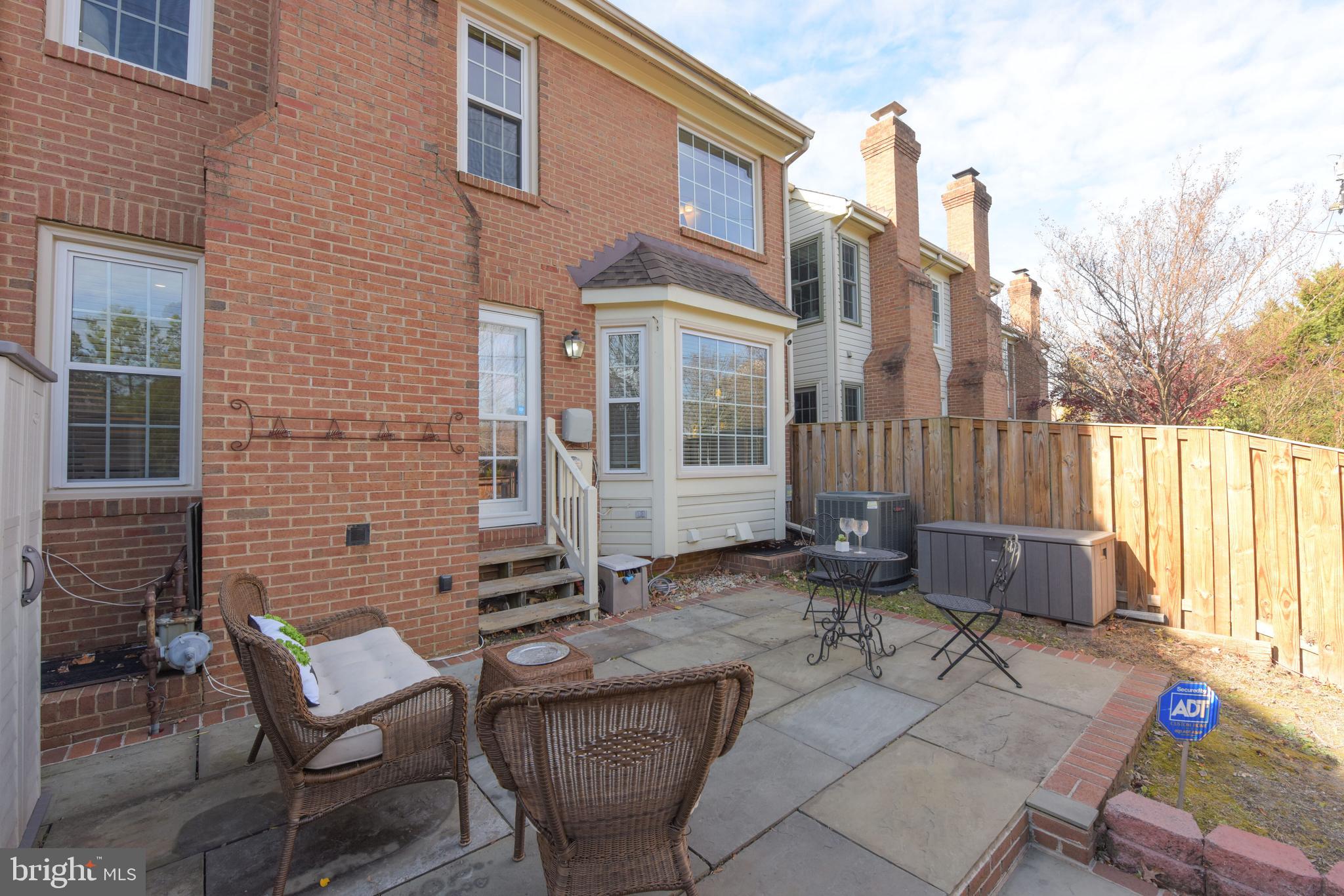 BELLE HAVEN ON THE GREEN - Residential