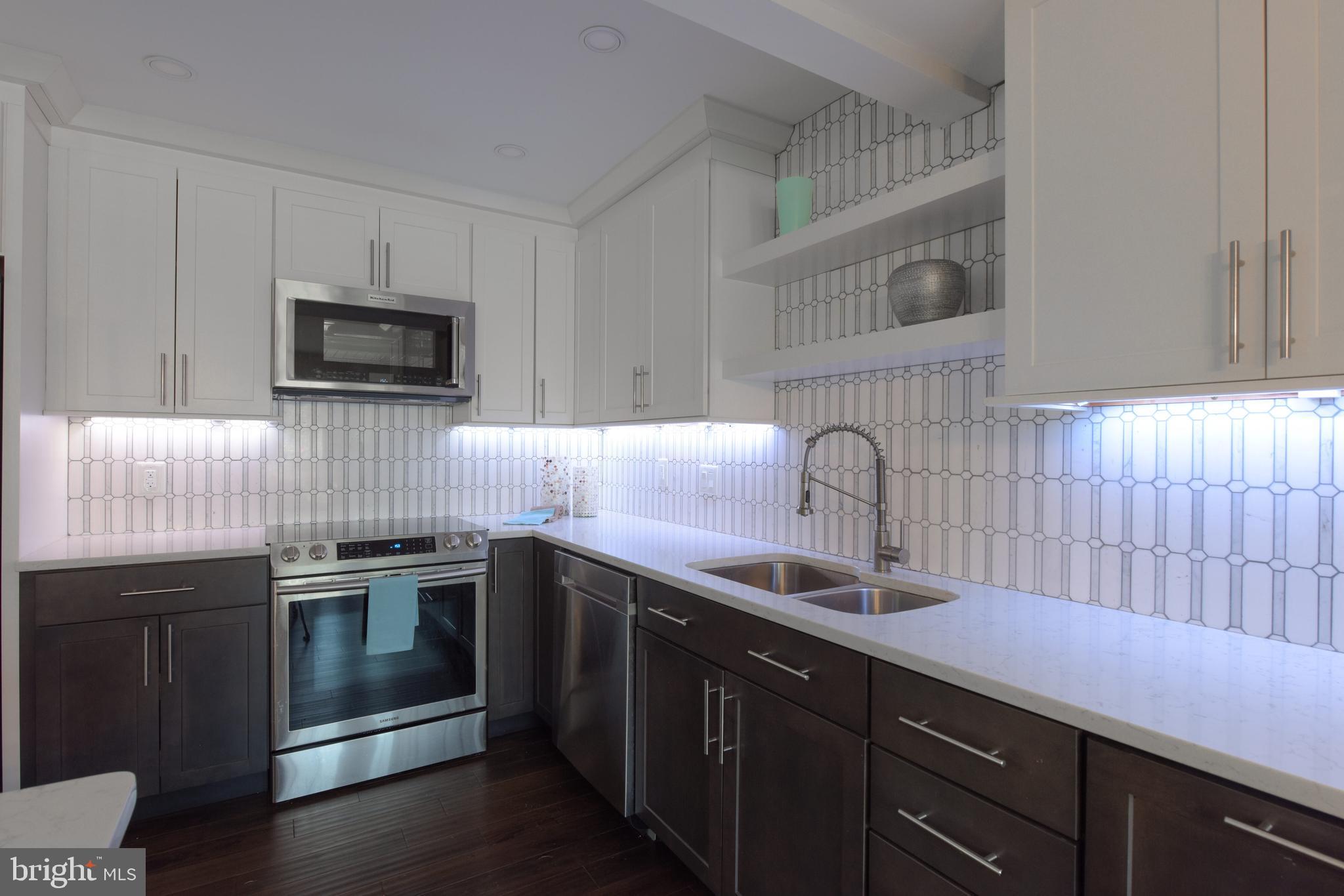 BELLE HAVEN ON THE GREEN - Residential