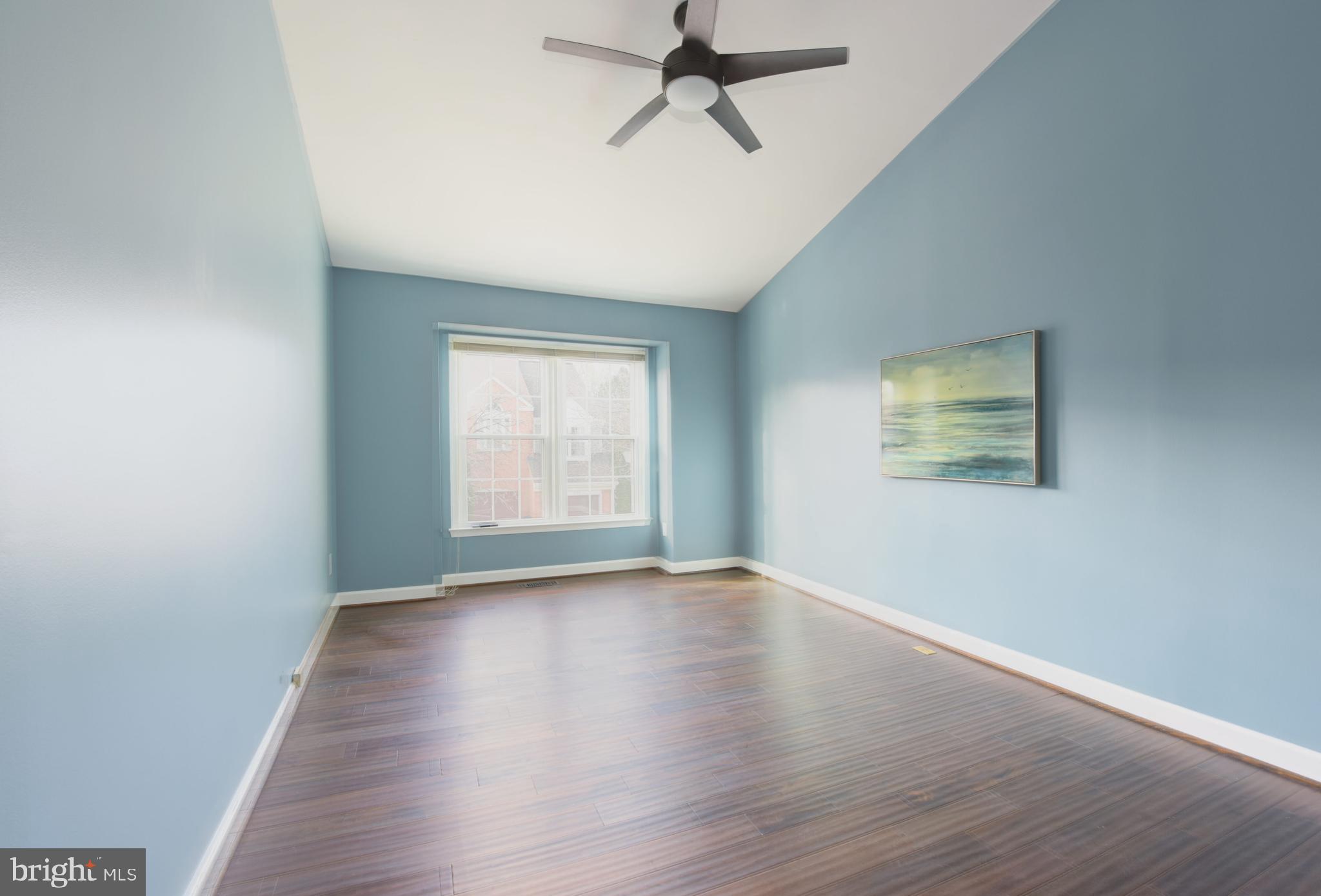 BELLE HAVEN ON THE GREEN - Residential