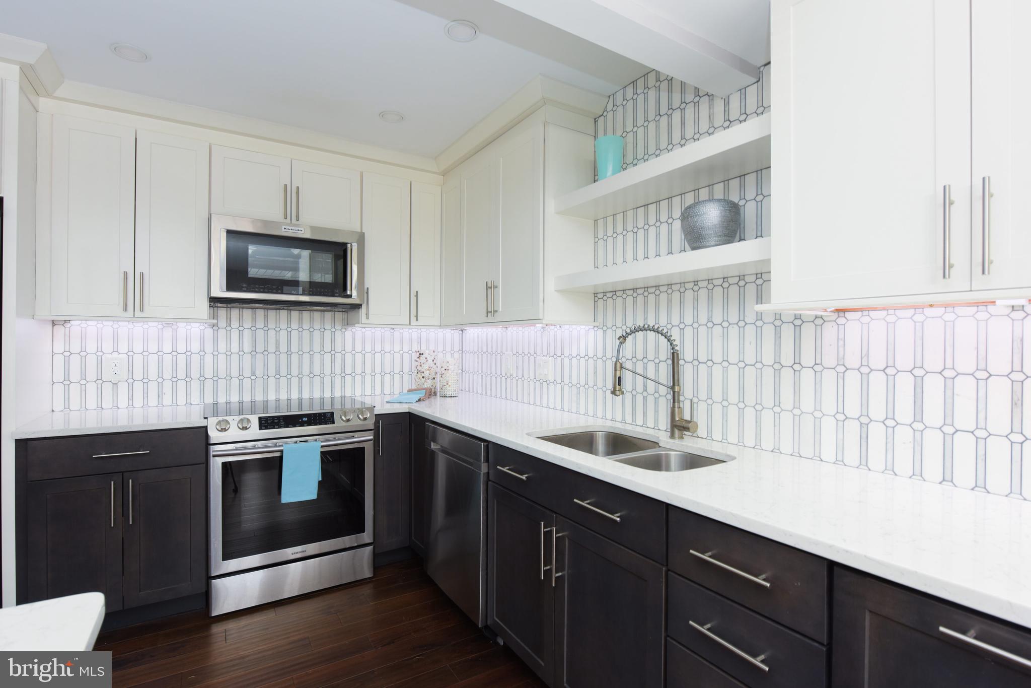 BELLE HAVEN ON THE GREEN - Residential