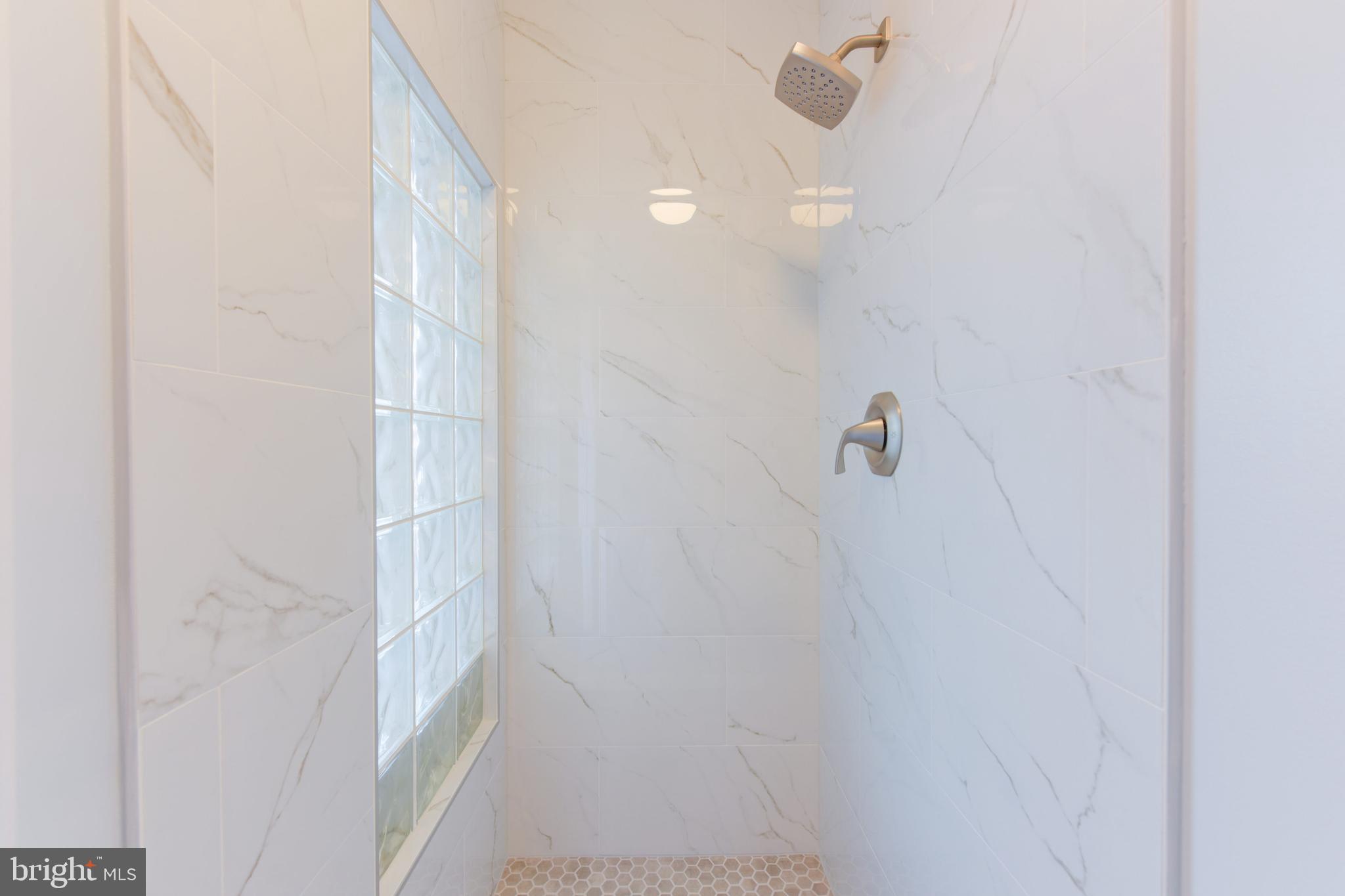 BELLE HAVEN ON THE GREEN - Residential