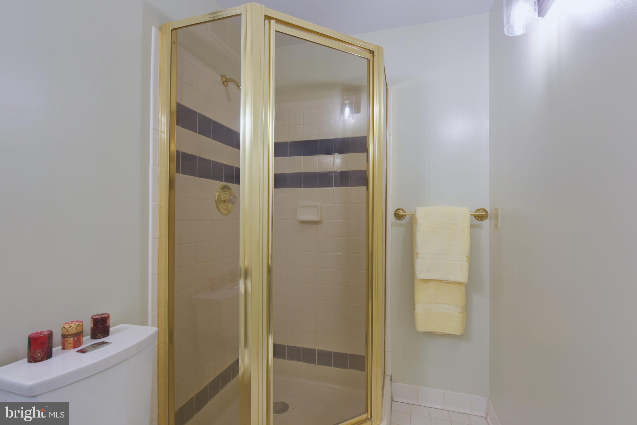 BELLE HAVEN ON THE GREEN - Residential