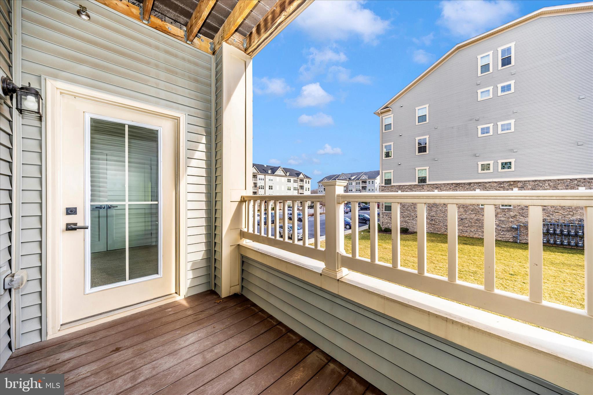 LAKE LINGANORE OAKDALE - Residential