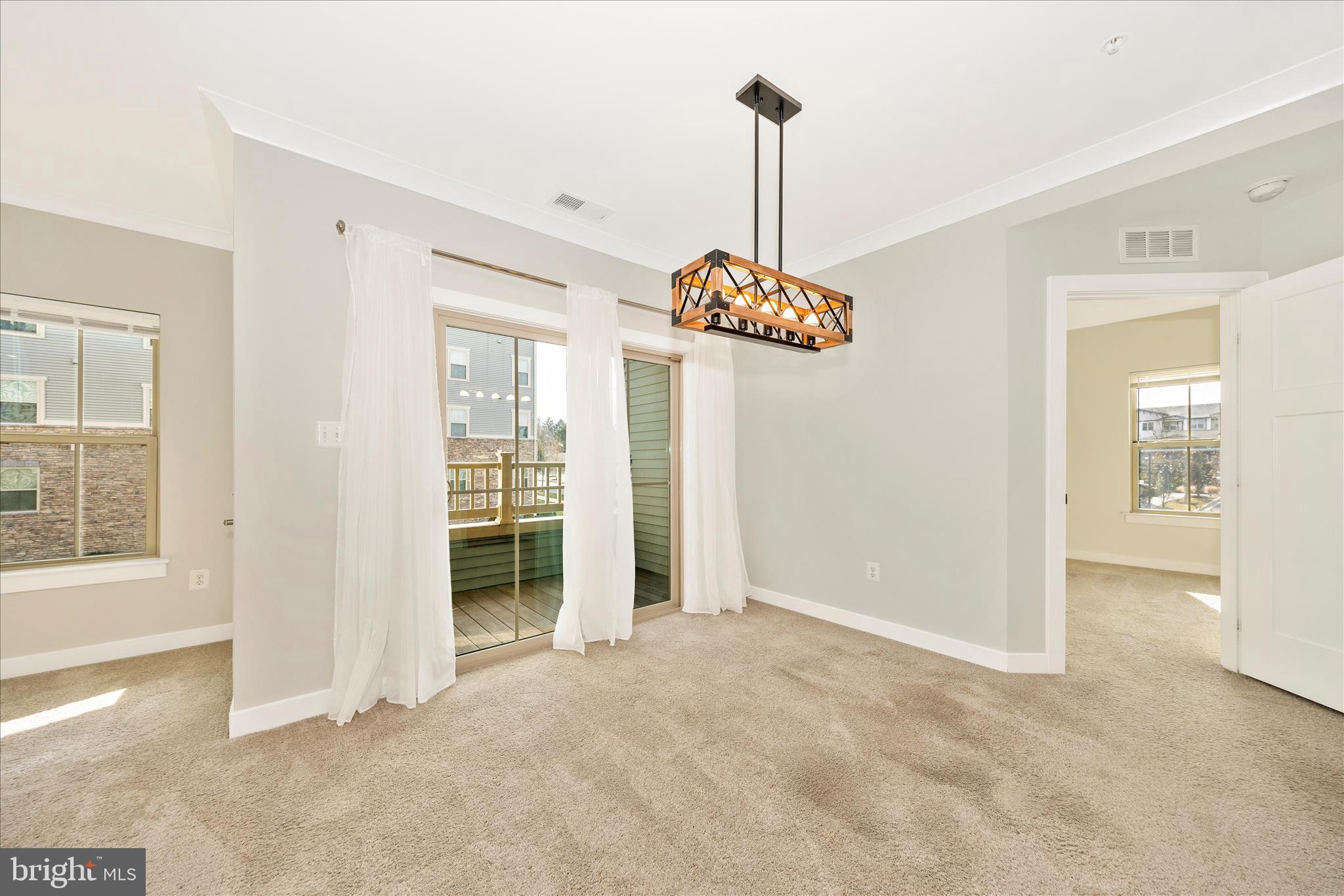 LAKE LINGANORE OAKDALE - Residential