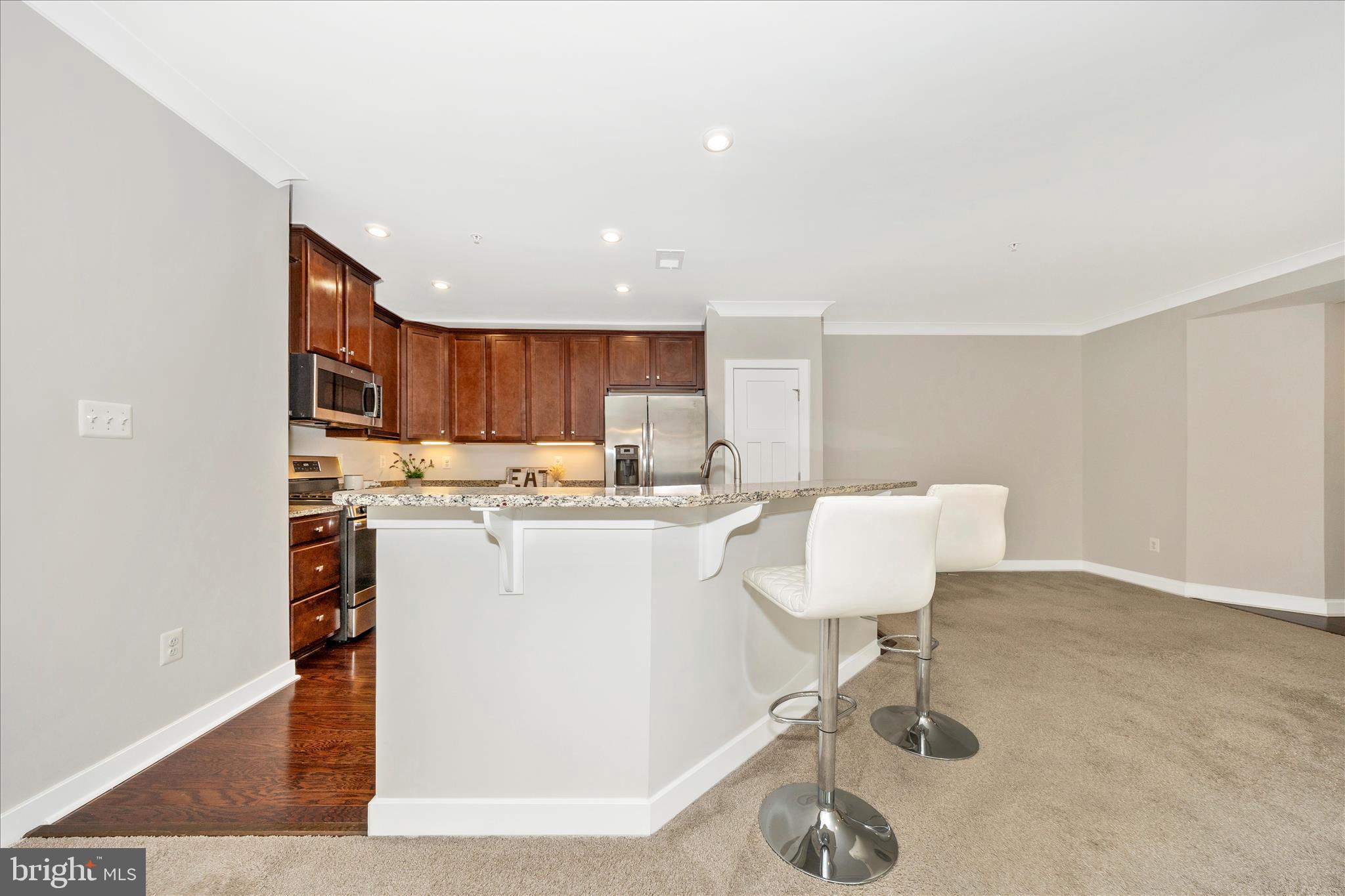 LAKE LINGANORE OAKDALE - Residential