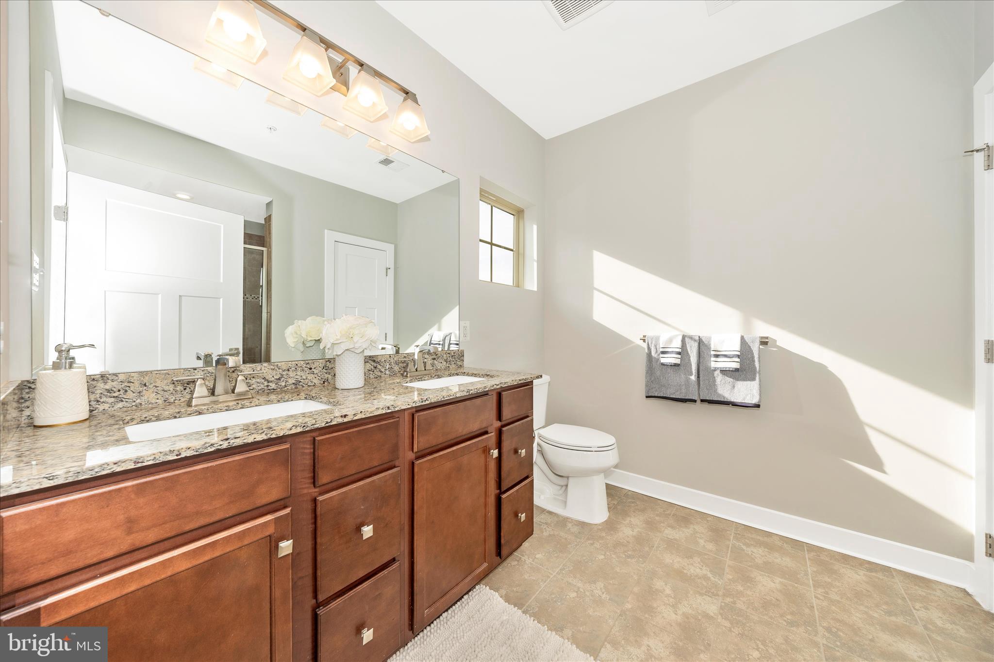 LAKE LINGANORE OAKDALE - Residential