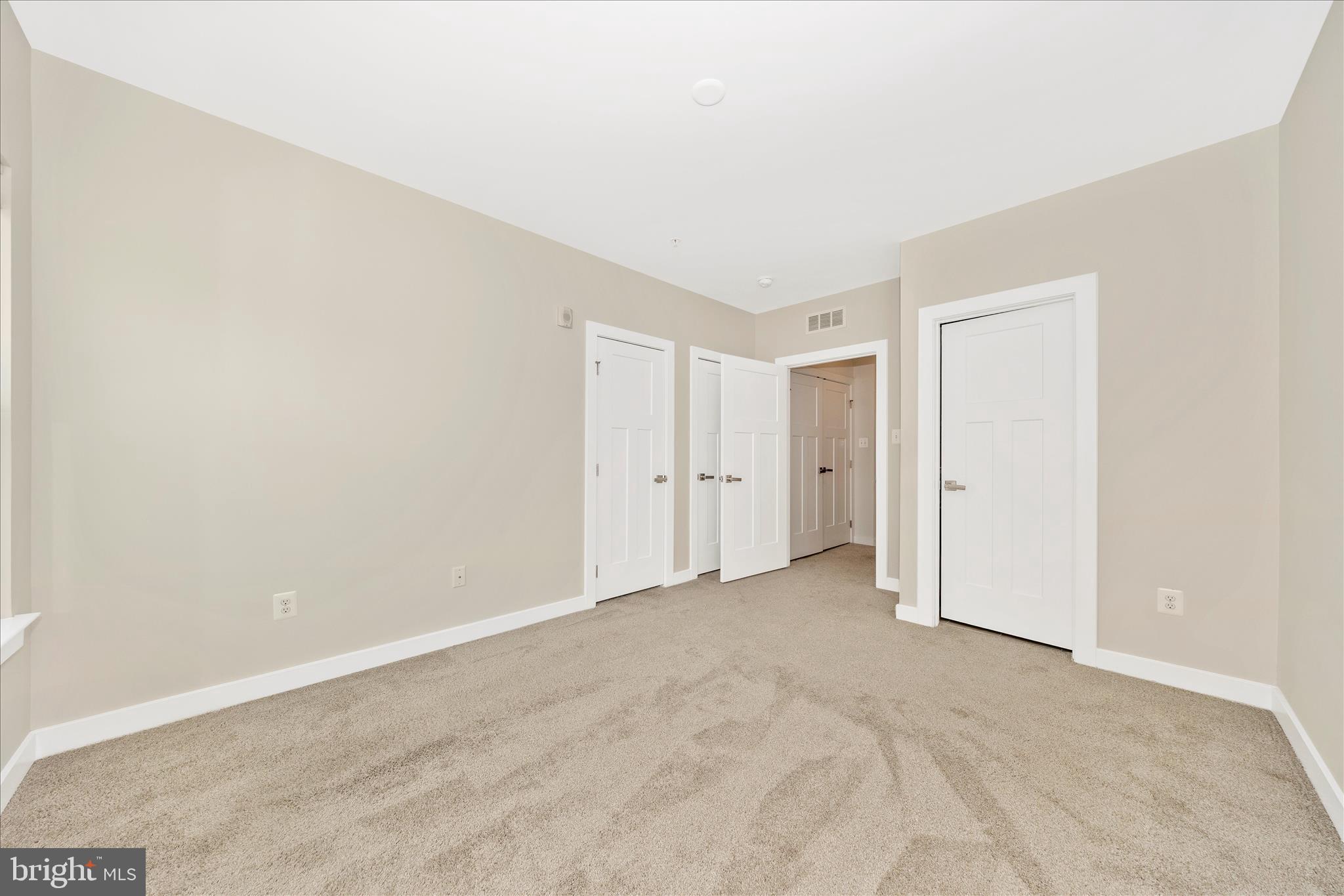 LAKE LINGANORE OAKDALE - Residential