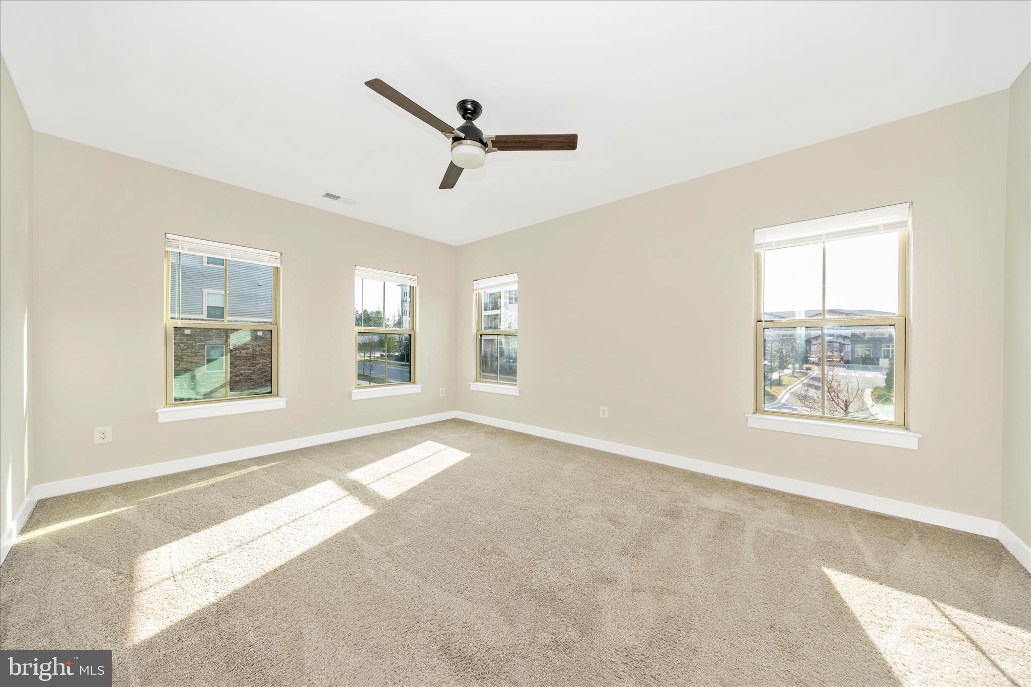 LAKE LINGANORE OAKDALE - Residential