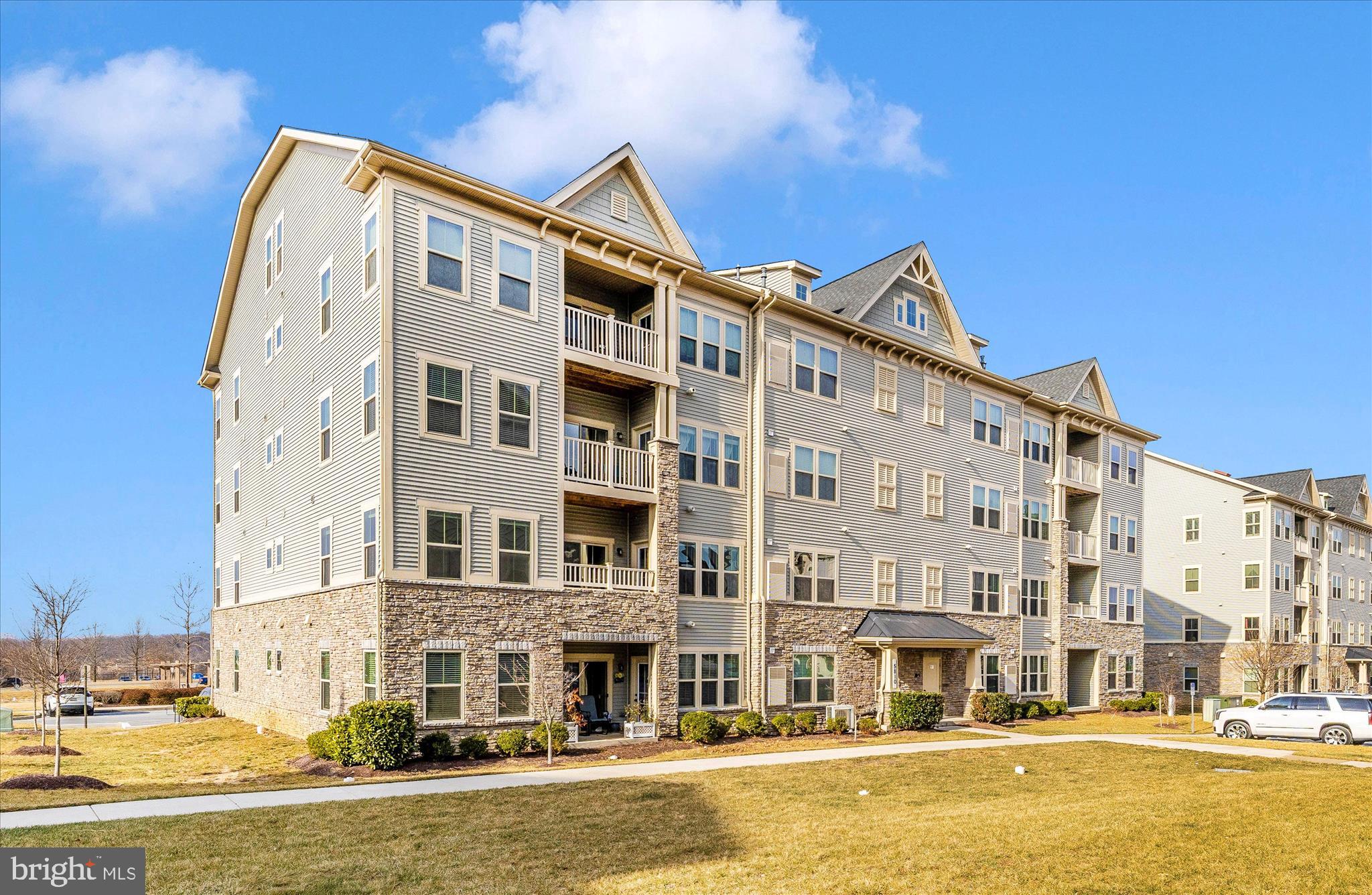 LAKE LINGANORE OAKDALE - Residential