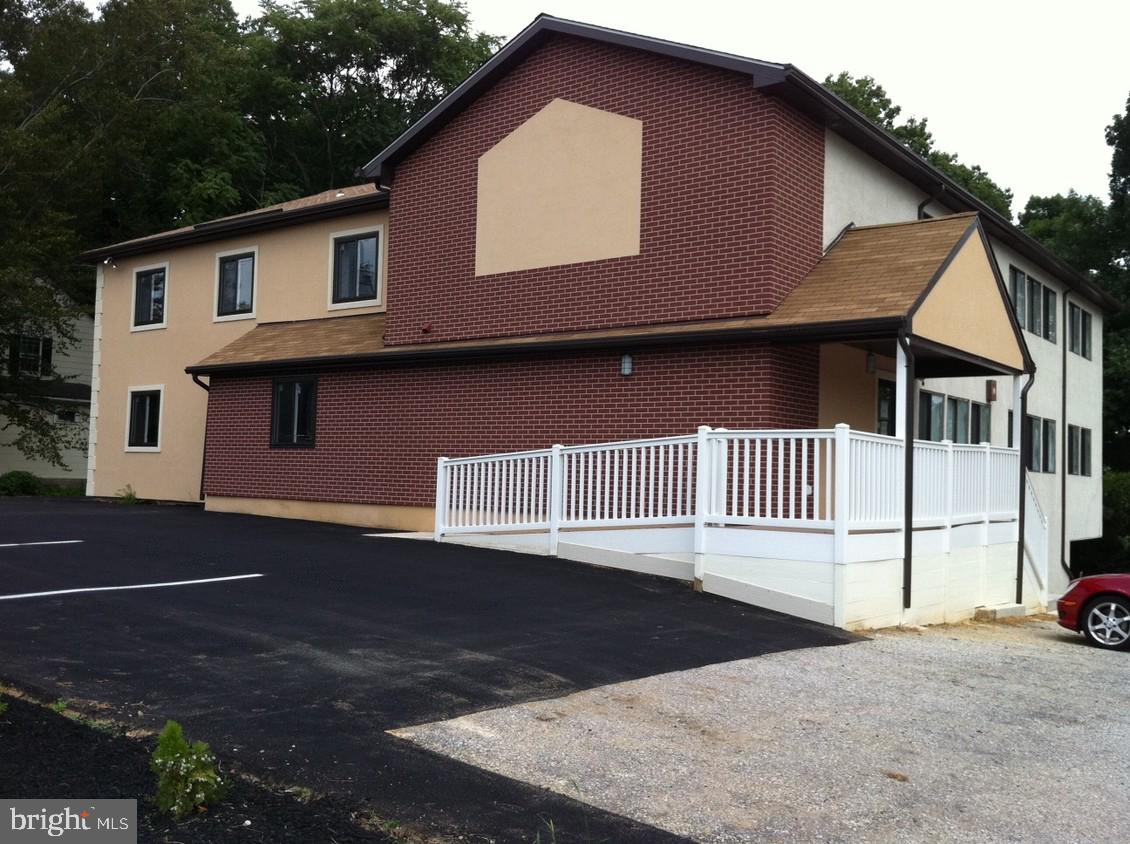 530 E JOPPA 200