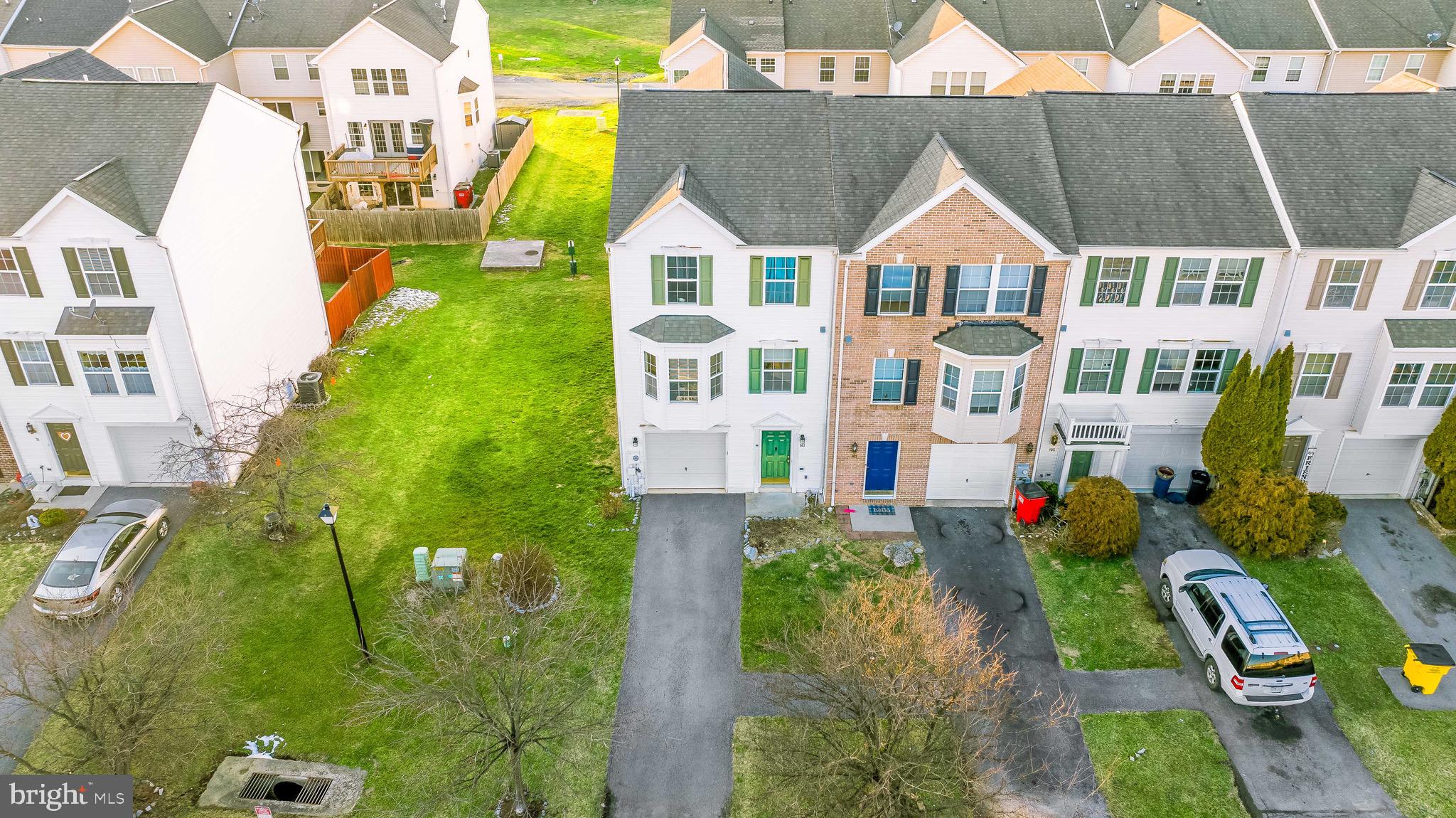 MANOR PARK - Residential