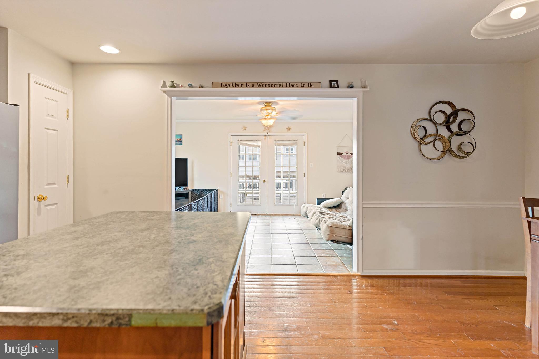 MANOR PARK - Residential