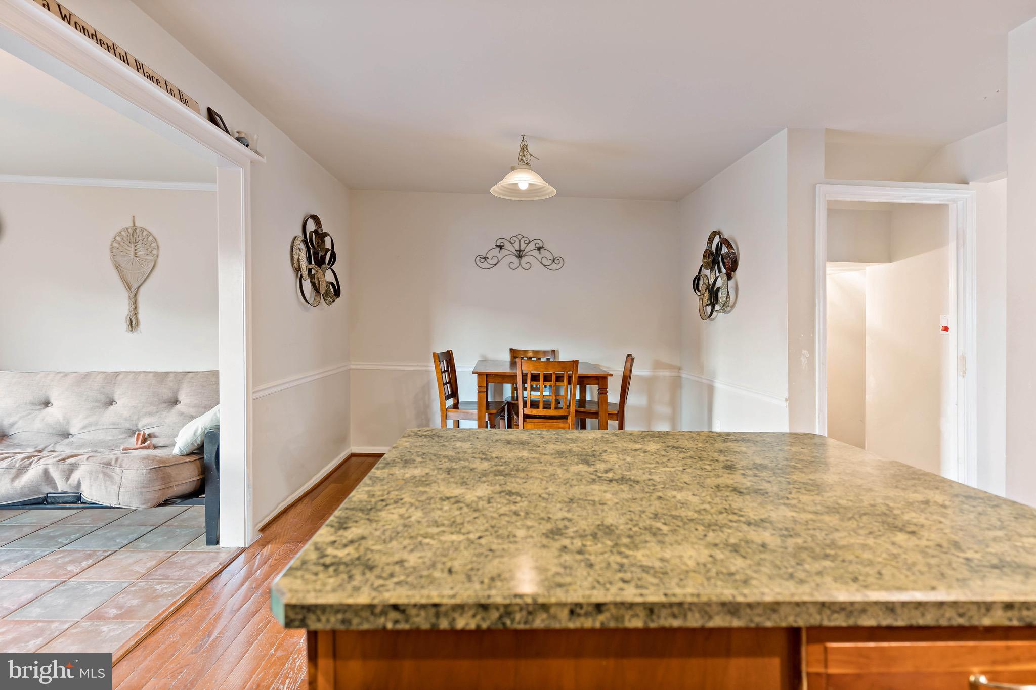 MANOR PARK - Residential