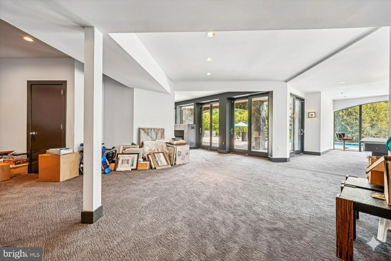 PT OLNEY OUT RES 2 - Residential