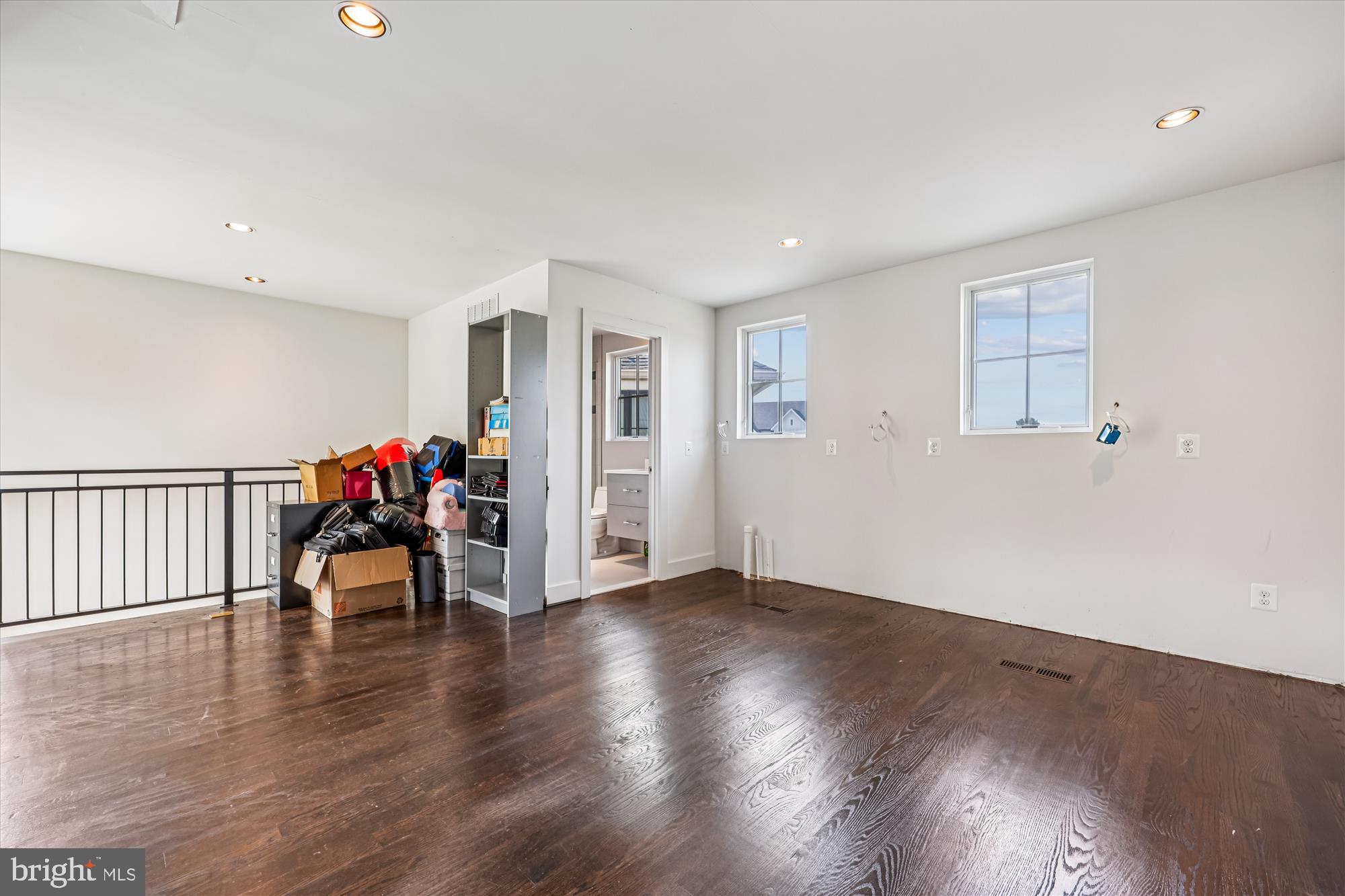 PT OLNEY OUT RES 2 - Residential