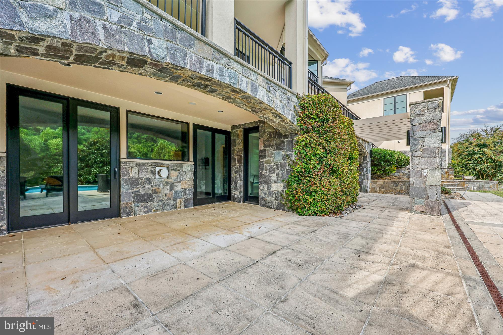 PT OLNEY OUT RES 2 - Residential