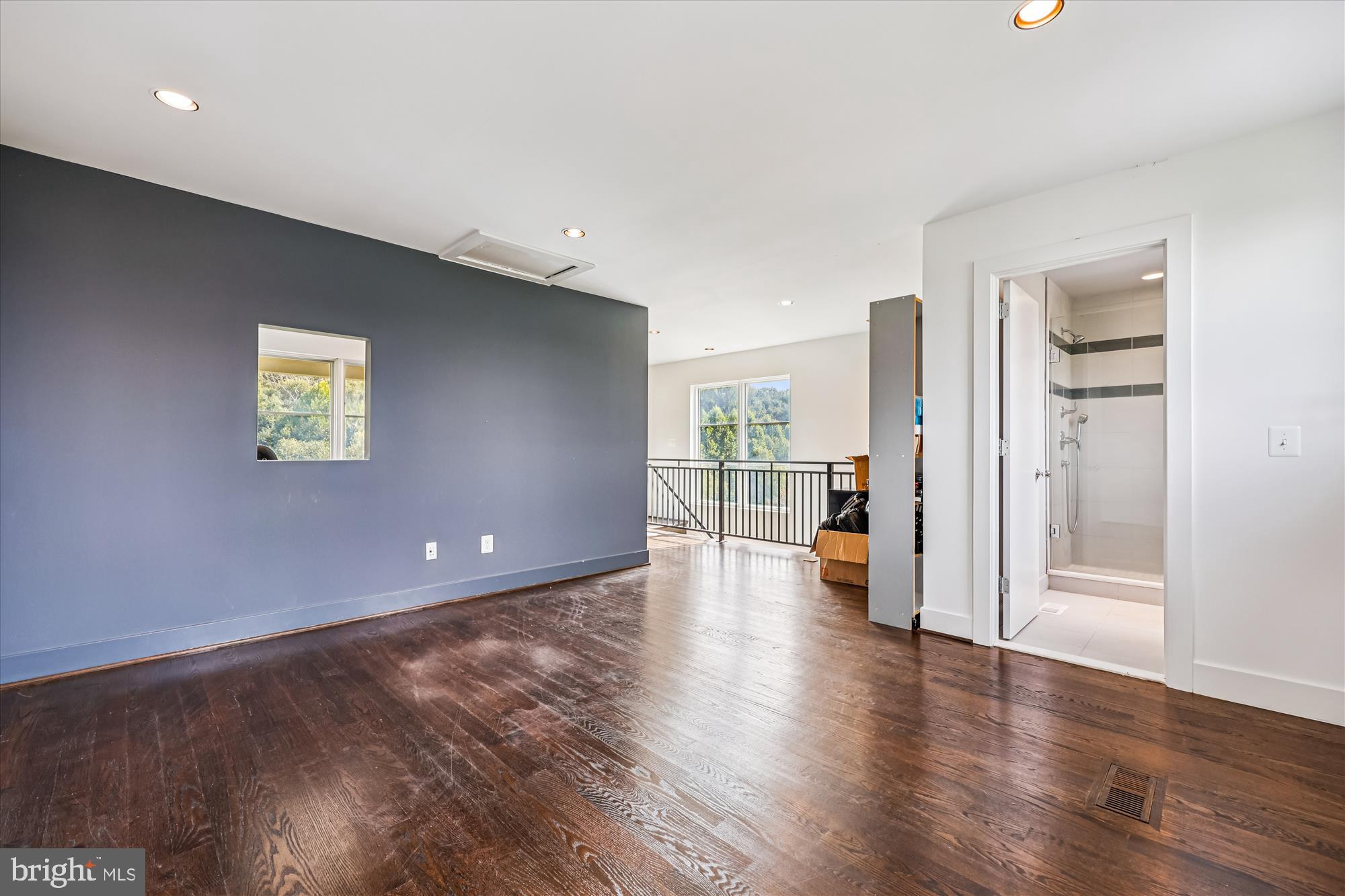 PT OLNEY OUT RES 2 - Residential