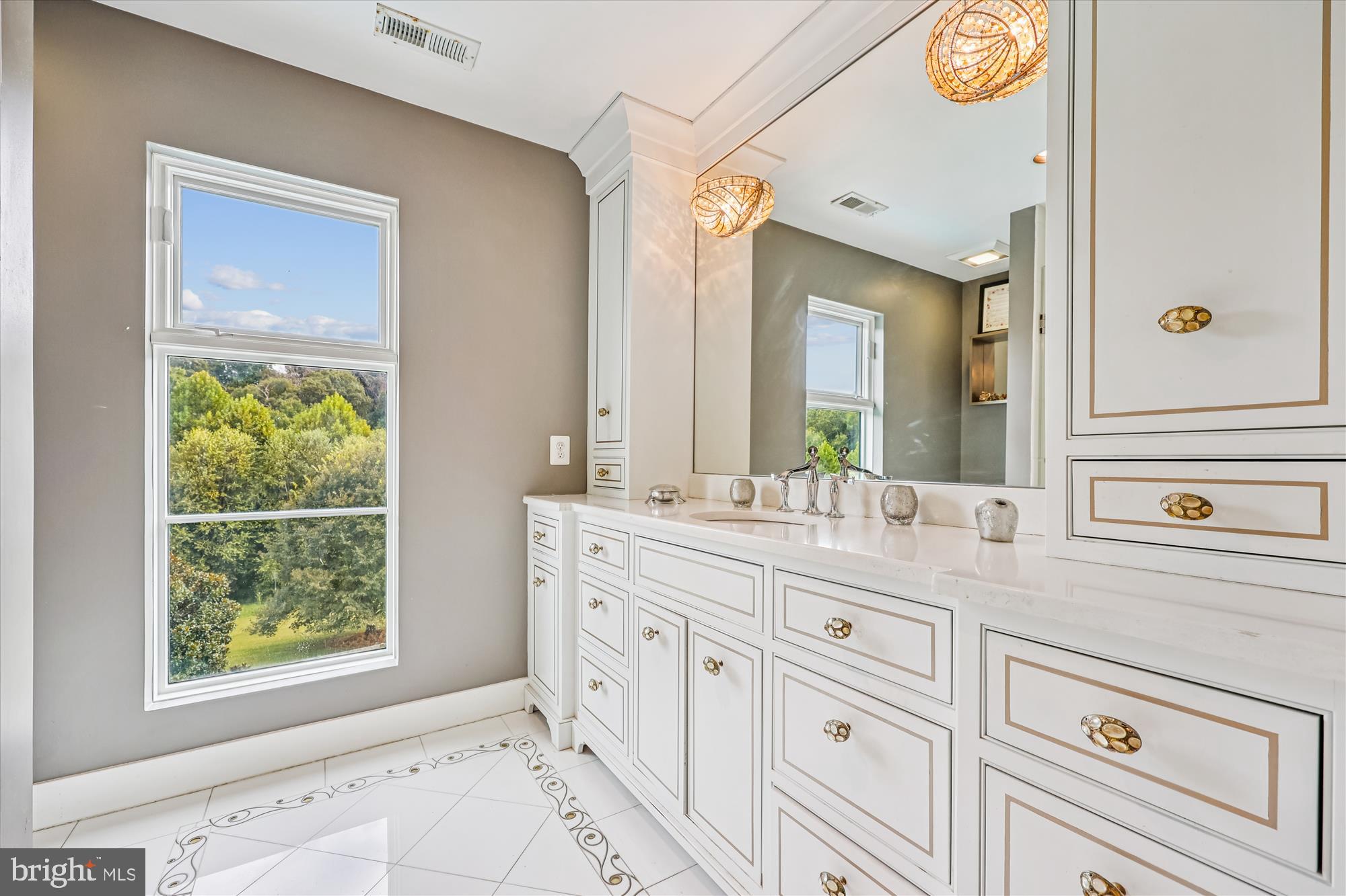 PT OLNEY OUT RES 2 - Residential