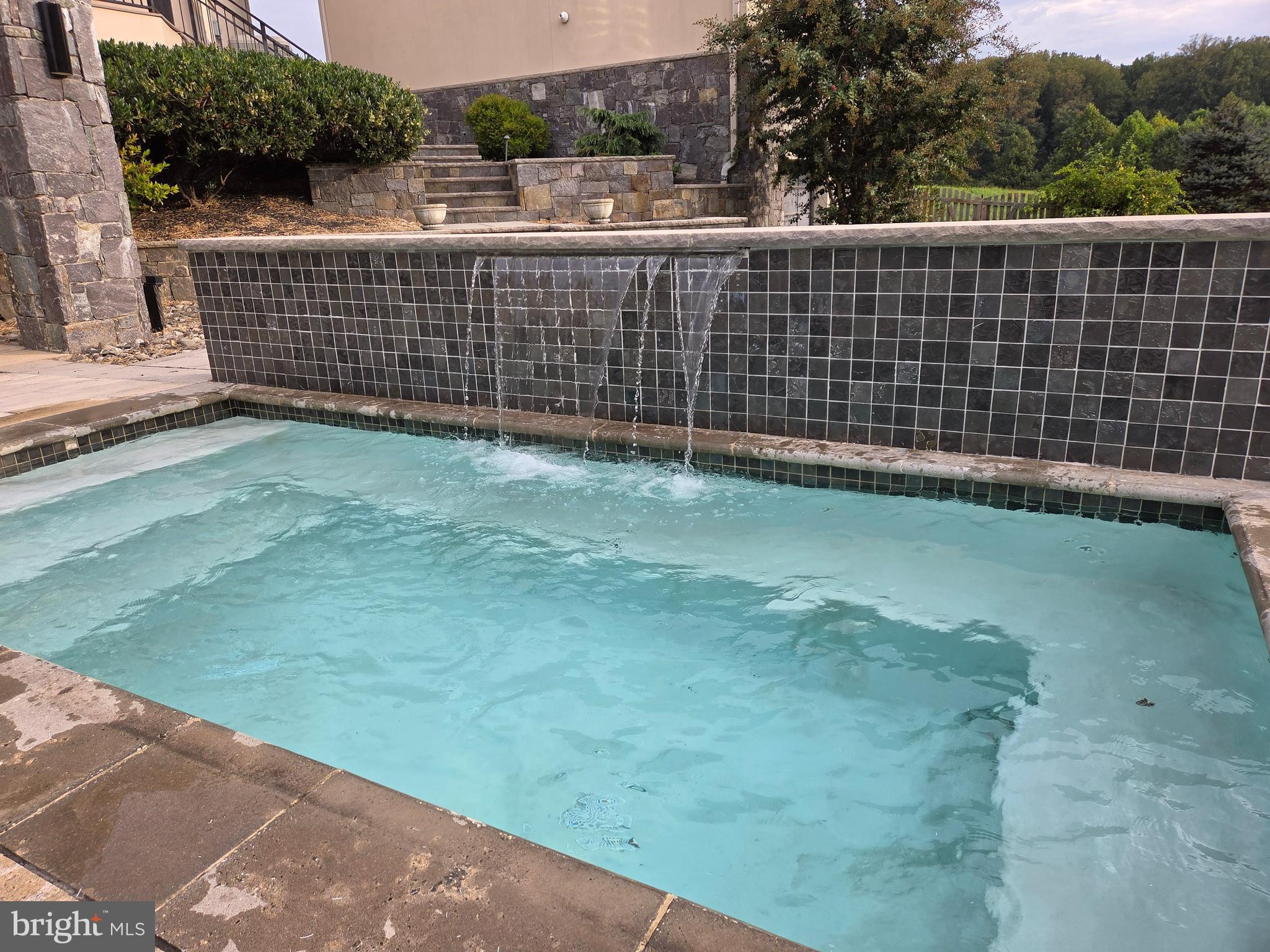 PT OLNEY OUT RES 2 - Residential