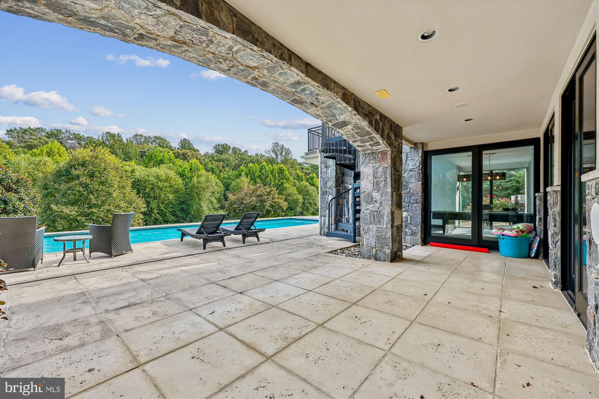 PT OLNEY OUT RES 2 - Residential