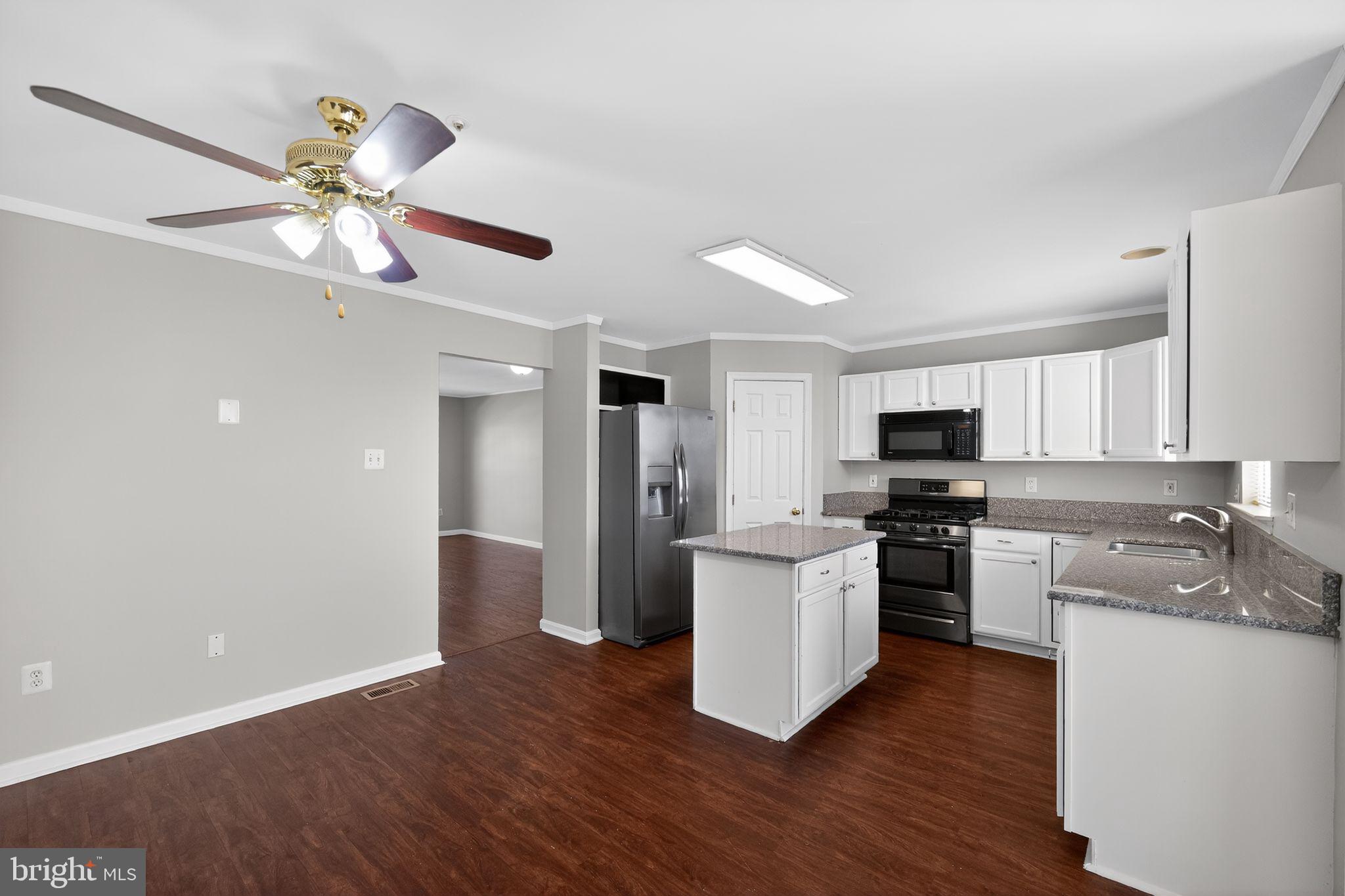 WINTERS RUN MANOR - Residential