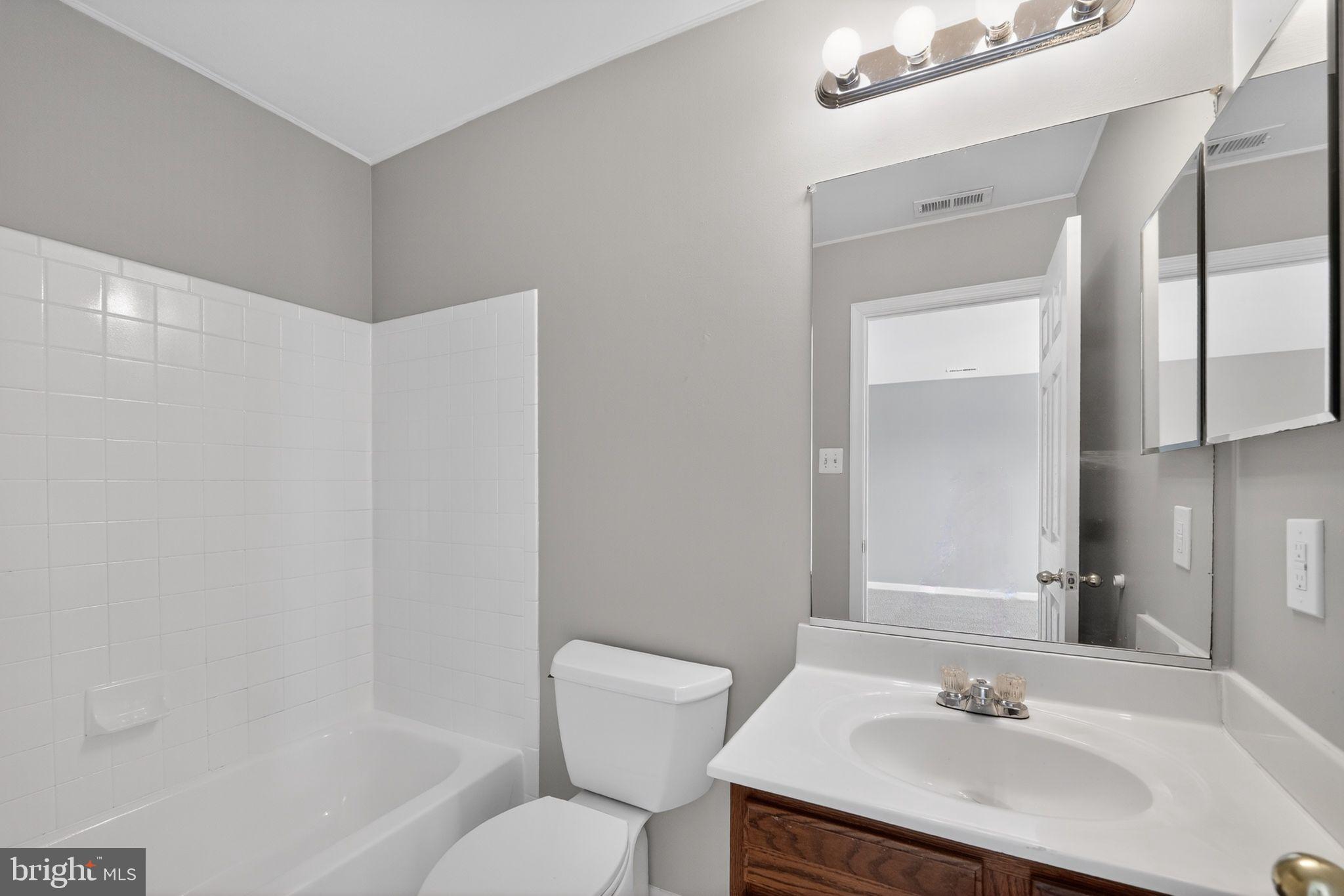 WINTERS RUN MANOR - Residential