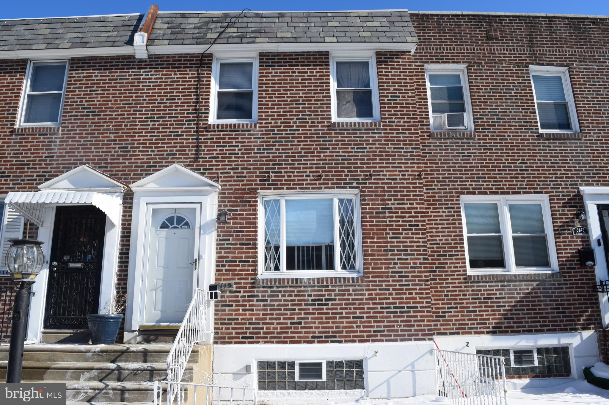 EAST OAK LANE - Residential