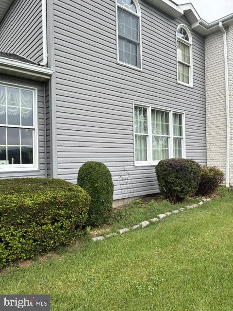 10115 COUNTRY VIEW LANE